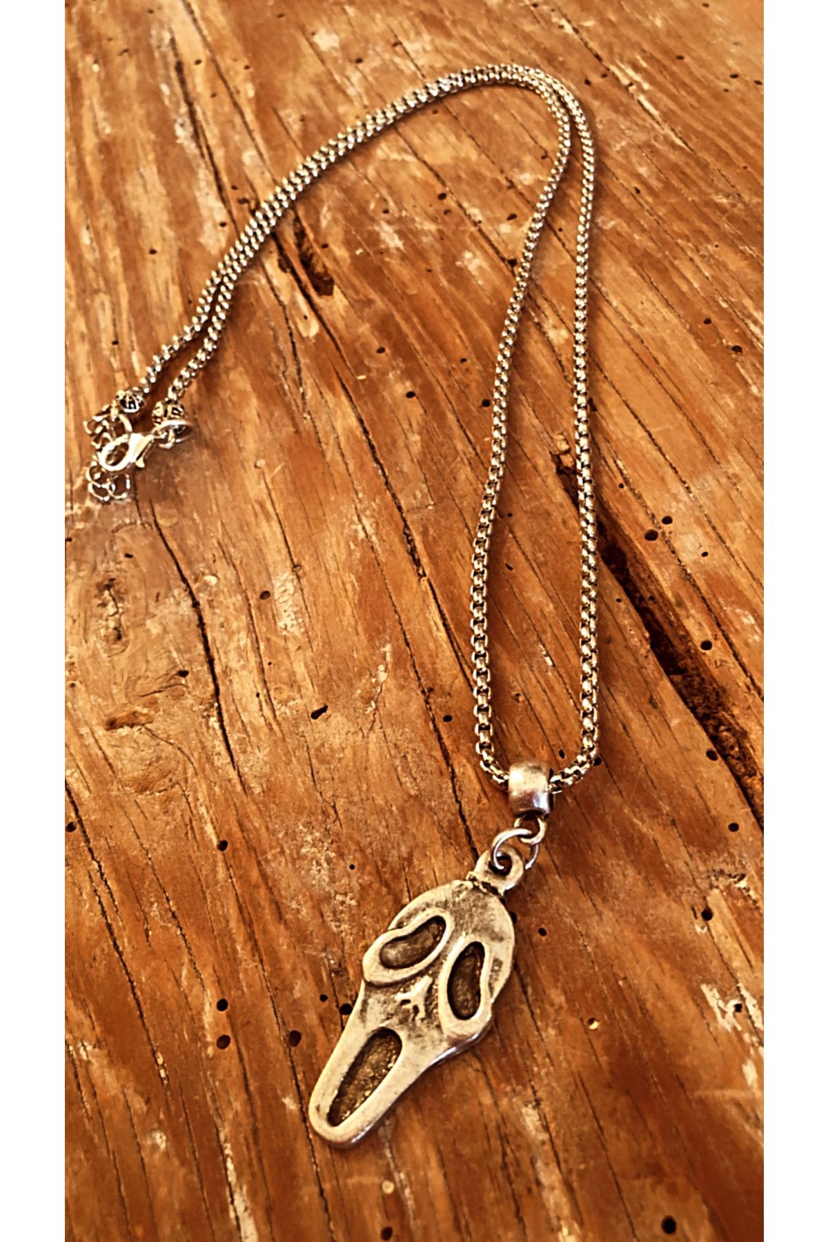 Necklace skull best sale