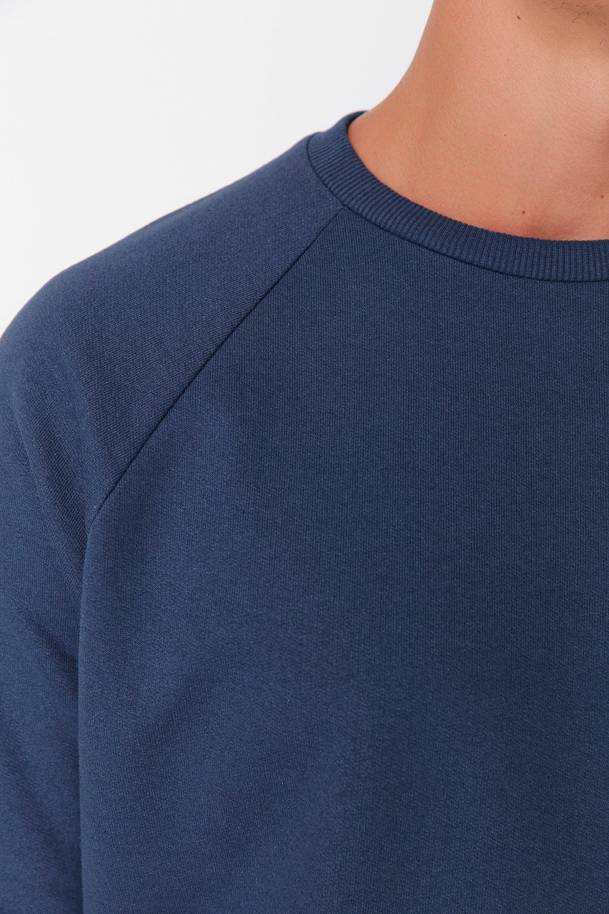 Trendyol Collection-Navy Blue OverSize polár pulóver - meleg, széles szabású TMNAW23SW00190 8