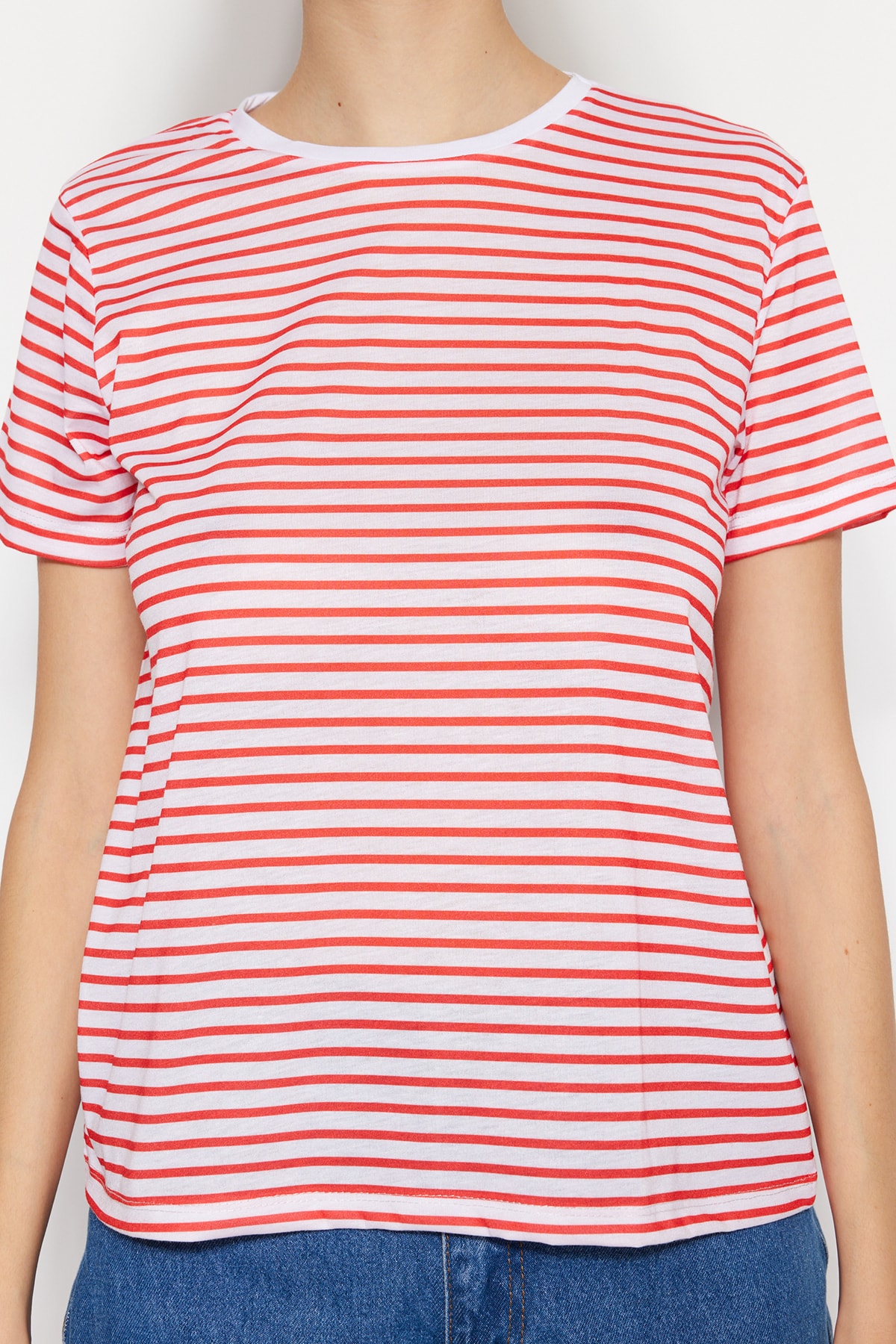 Trendyolmilla  Kırmızı-Kırmızı Çizgili 2'li Paket Basic Bisiklet Yaka Örme T-Shirt TWOSS20TS0141 - Görsel 6