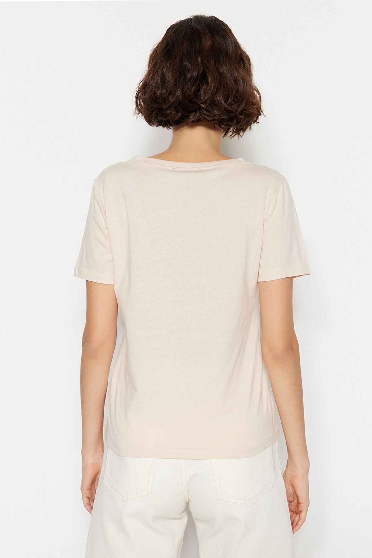 Trendyol Collection-Khaki-Beige, 100 % Baumwolle, 2er-Pack Basic-Strick-T-Shirts mit V-Ausschnitt TWOSS23TS00002 14