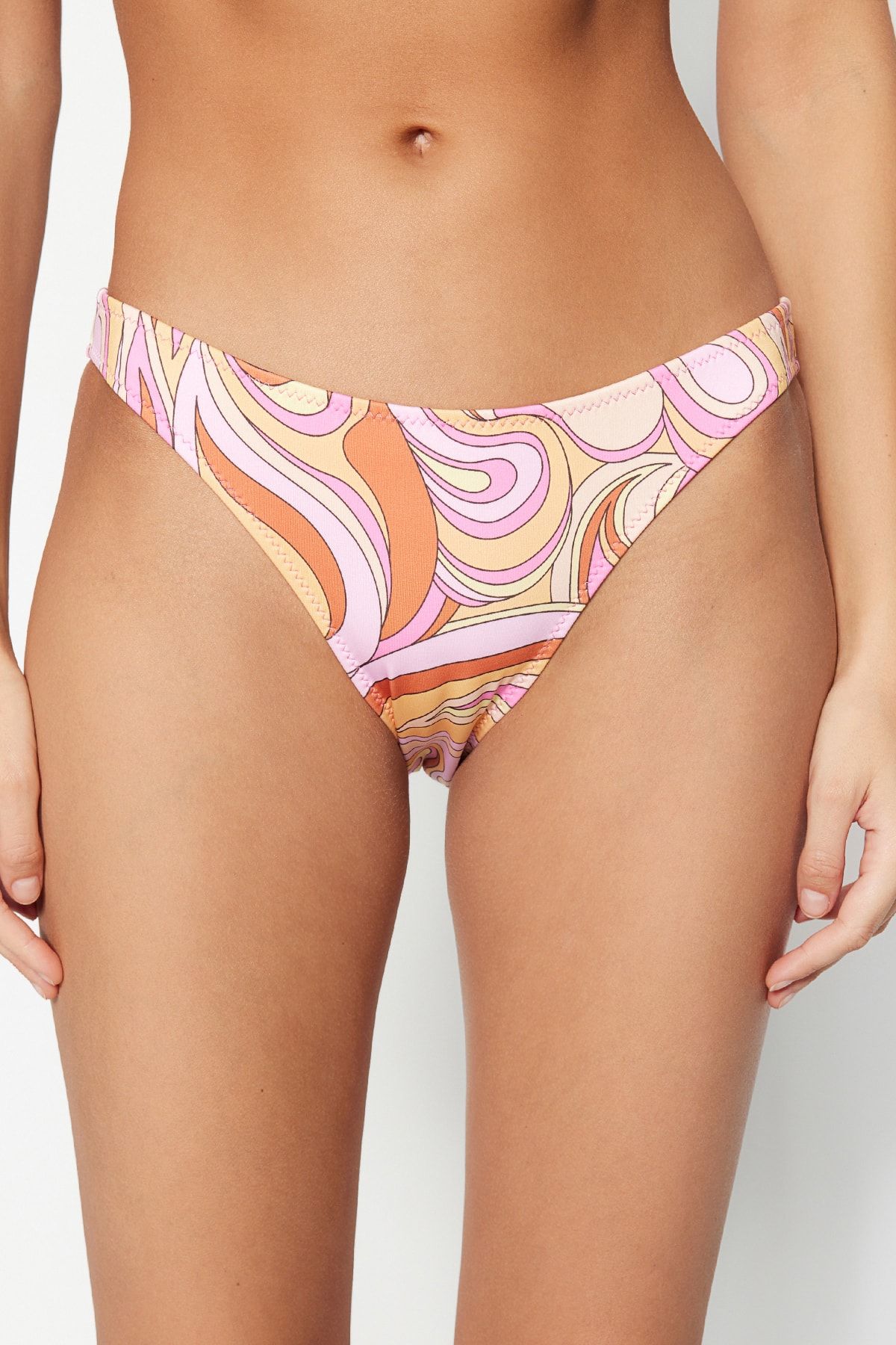 Trendyol Collection-Abstract Patterned Regular Leg Bikini Bottom TBESS23BA00049 4