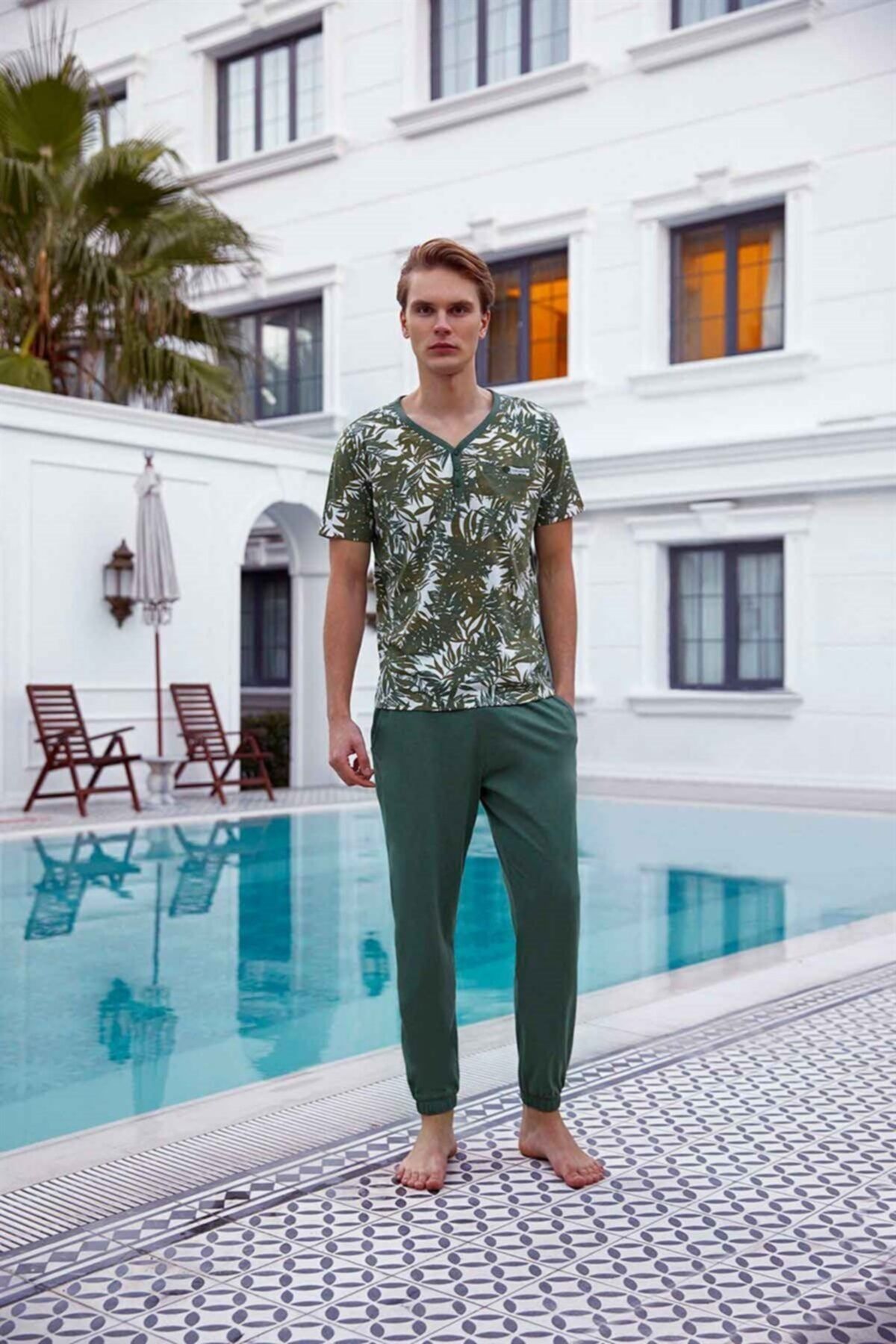 Men's v neck short pyjamas hotsell