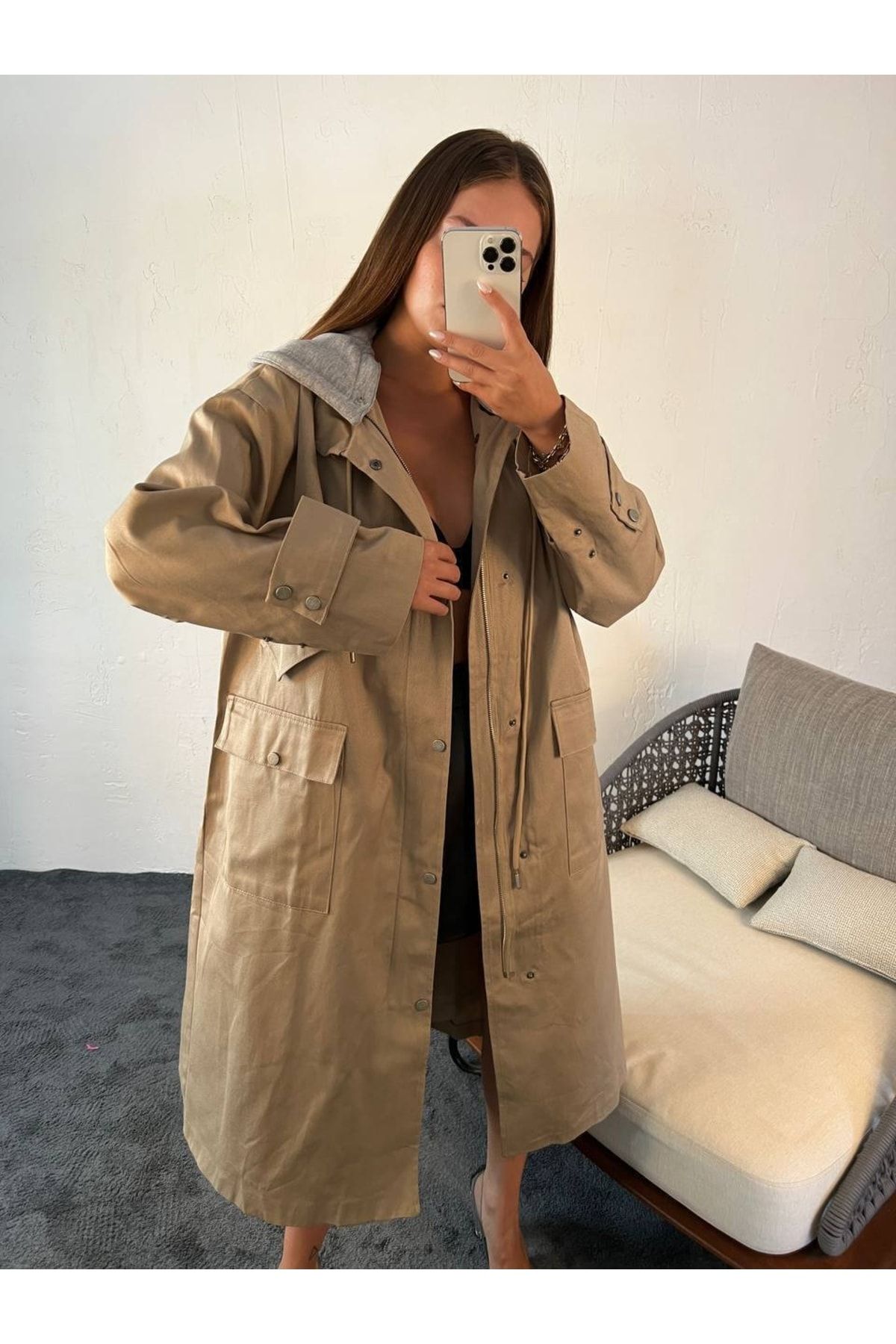 Trench coat with outlet detachable liner & hood