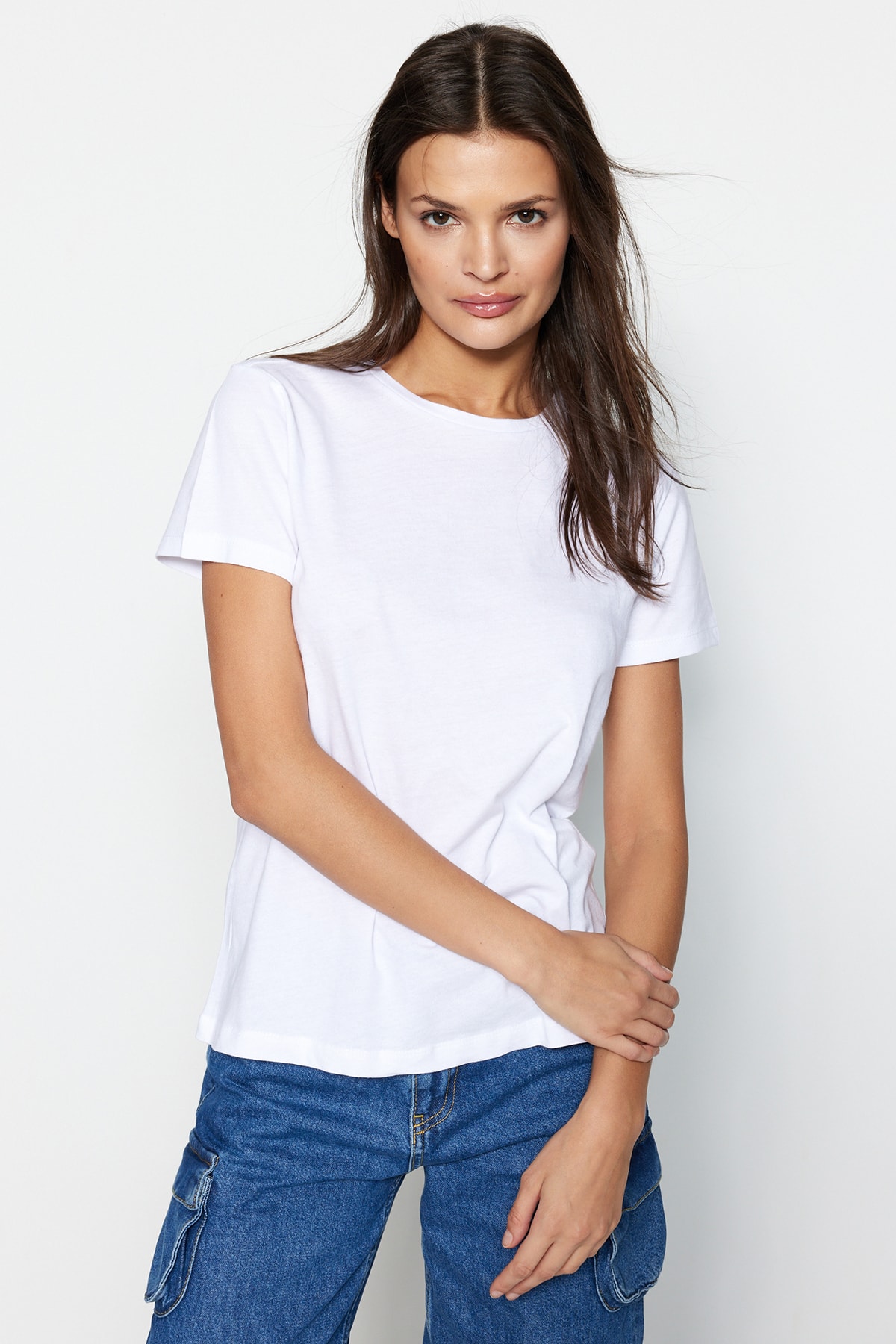 Trendyolmilla  Siyah-Beyaz-Siyah Çizgili 3'lü Paket Basic Bisiklet Yaka Örme T-Shirt TWOSS20TS0146 - Görsel 6