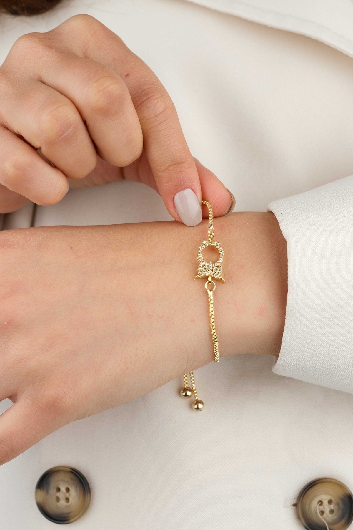 Gold plated store bracelet women's