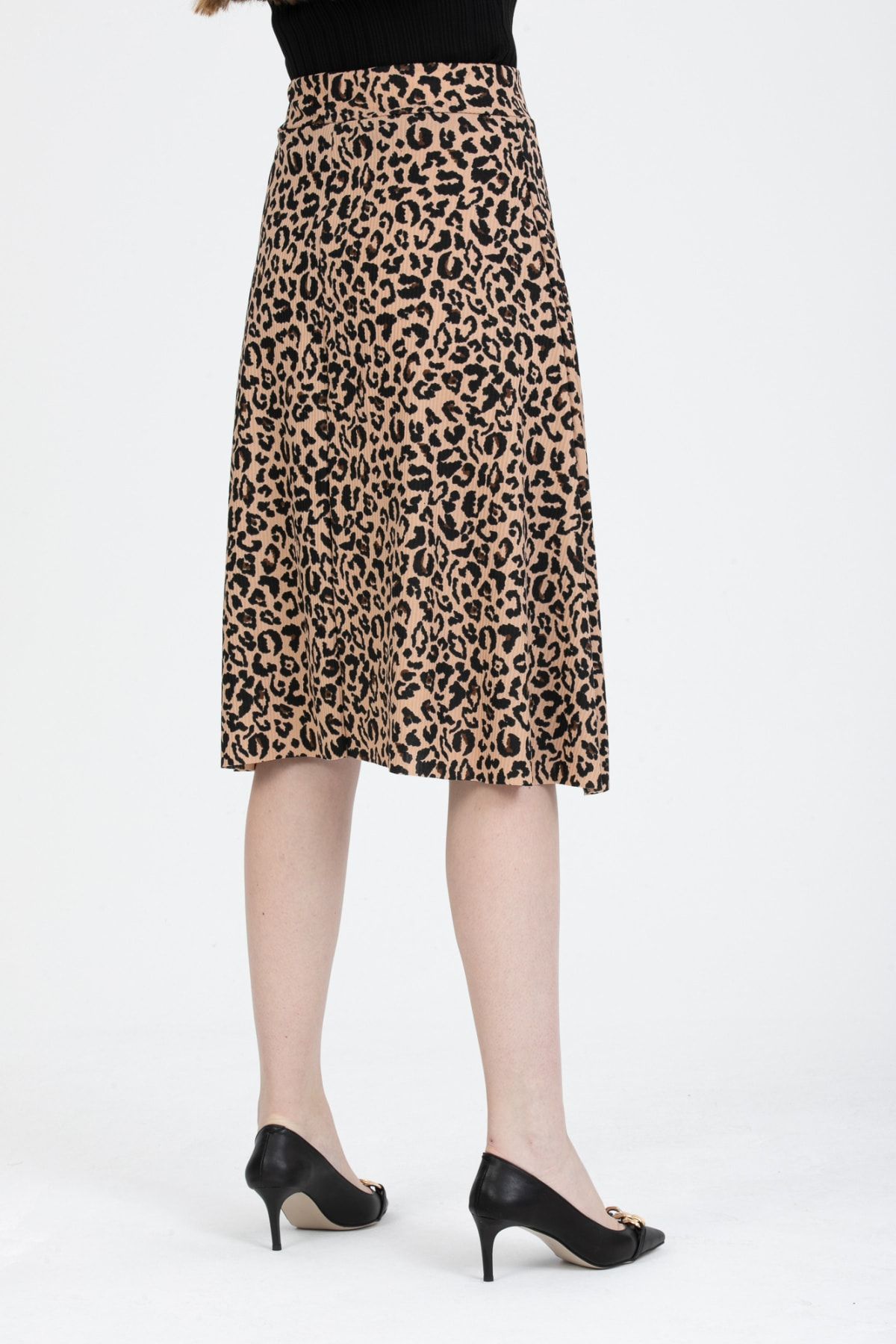 Gül Moda-Flared Midi Skirt with Elastic Waist Leopard Pattern G102-3 6