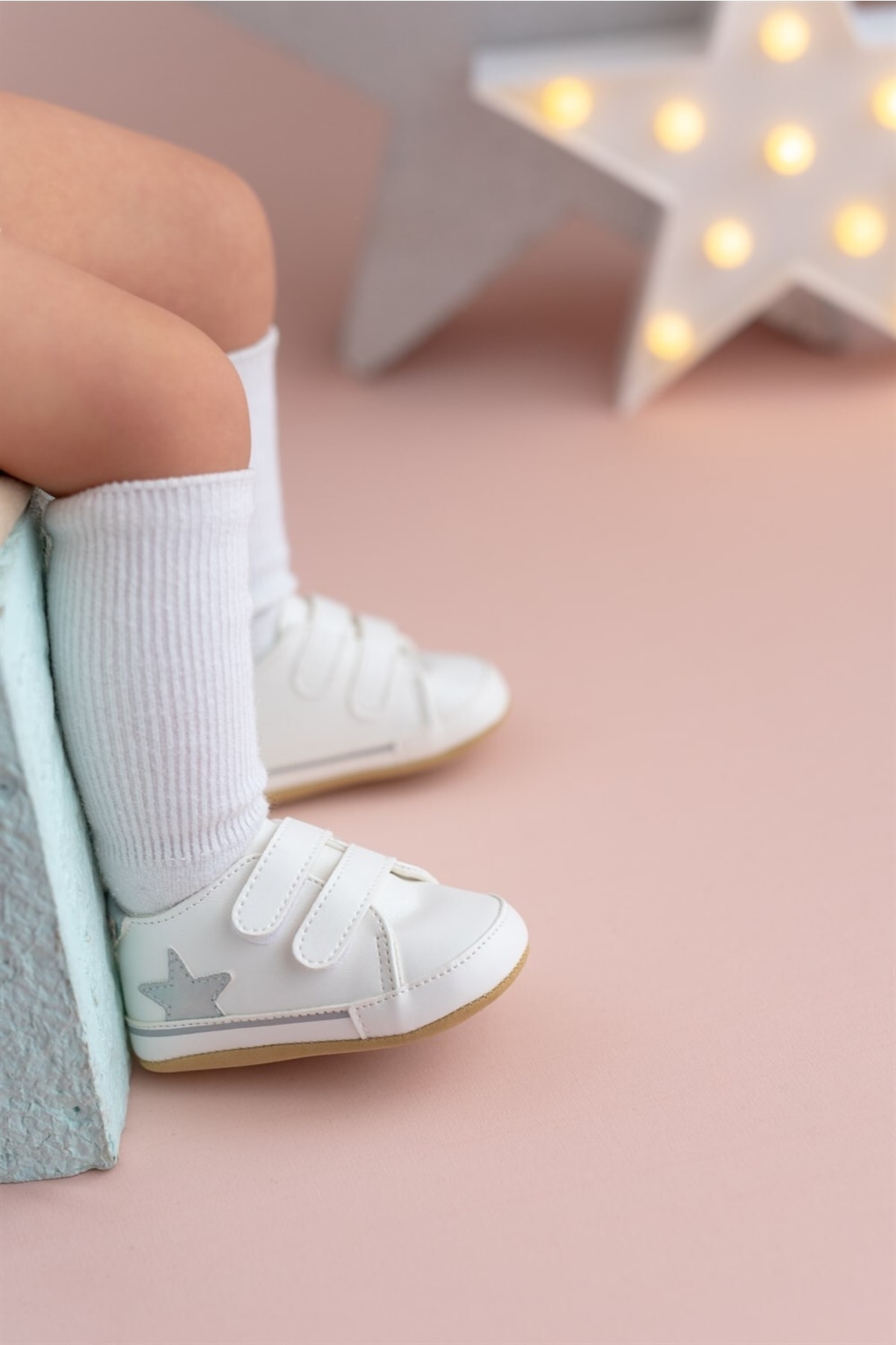 First Step Gümüş Yıldızlı Beyaz Kız Bebek Cırt Cırtlı Patik Ilk Adım Ayakkabısı-g-2352