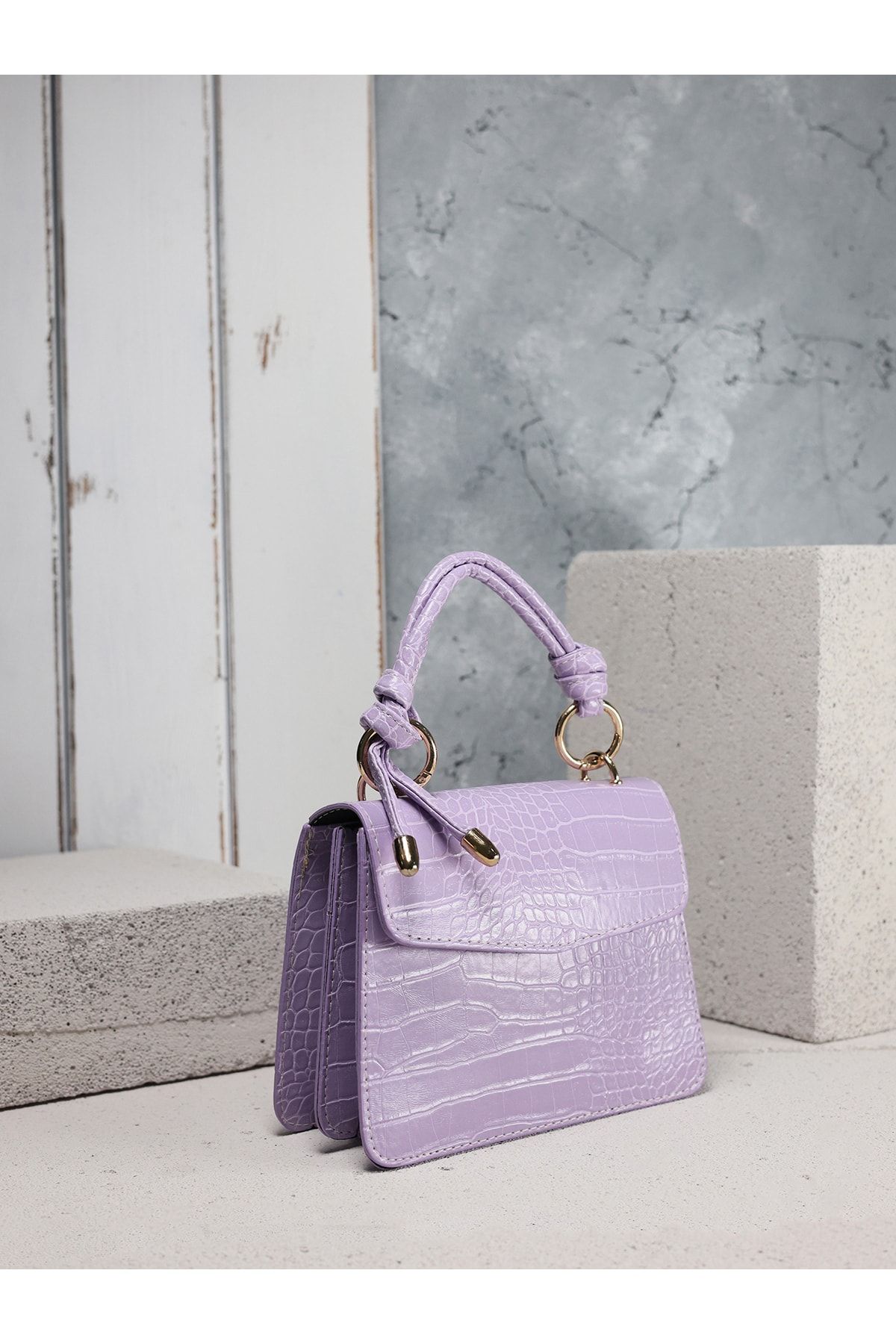 Lilac shop croc bag