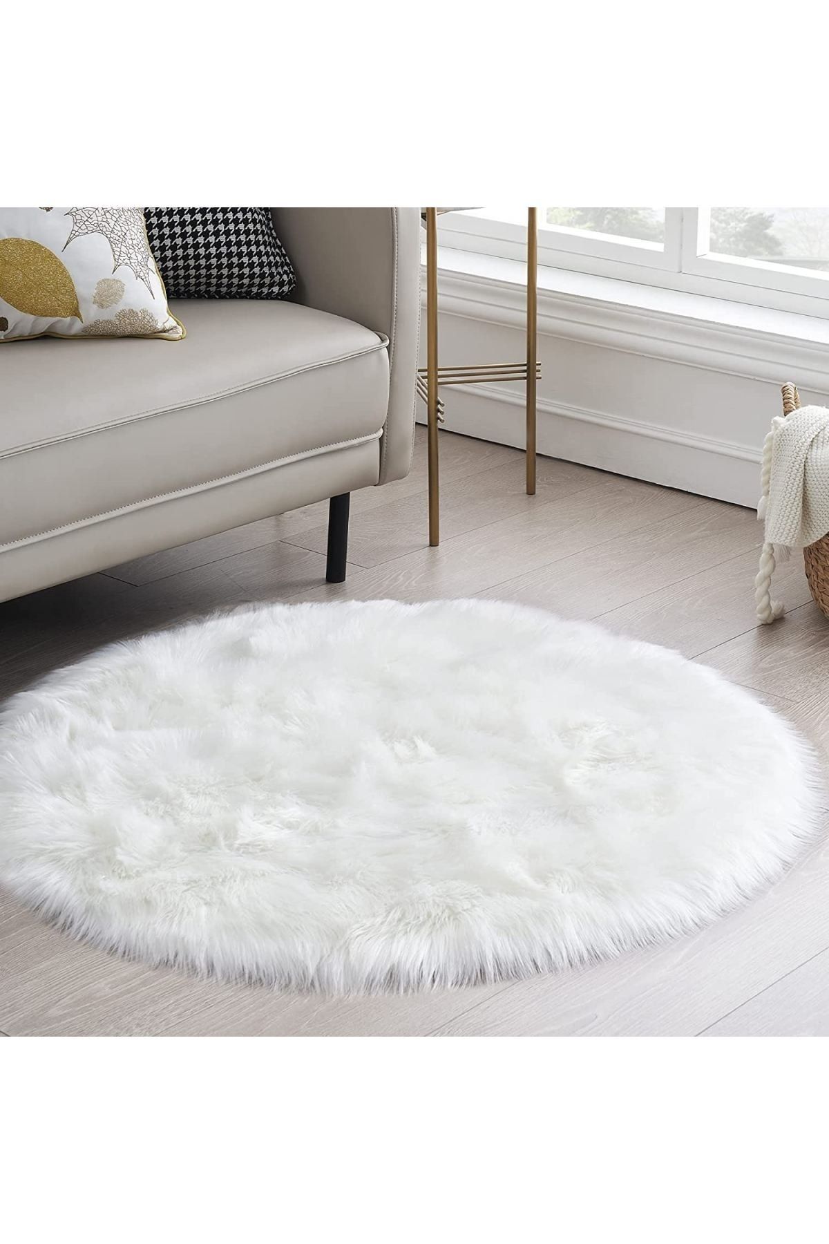 Hey home. Белый пушистый ковер. Fuzzy Carpet White. Fur Rug. Fluffy Rug picture for Kids.