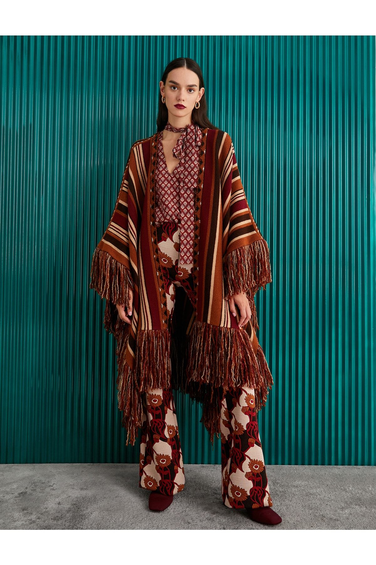 Koton Poncho Braun Poncho Fast ausverkauft