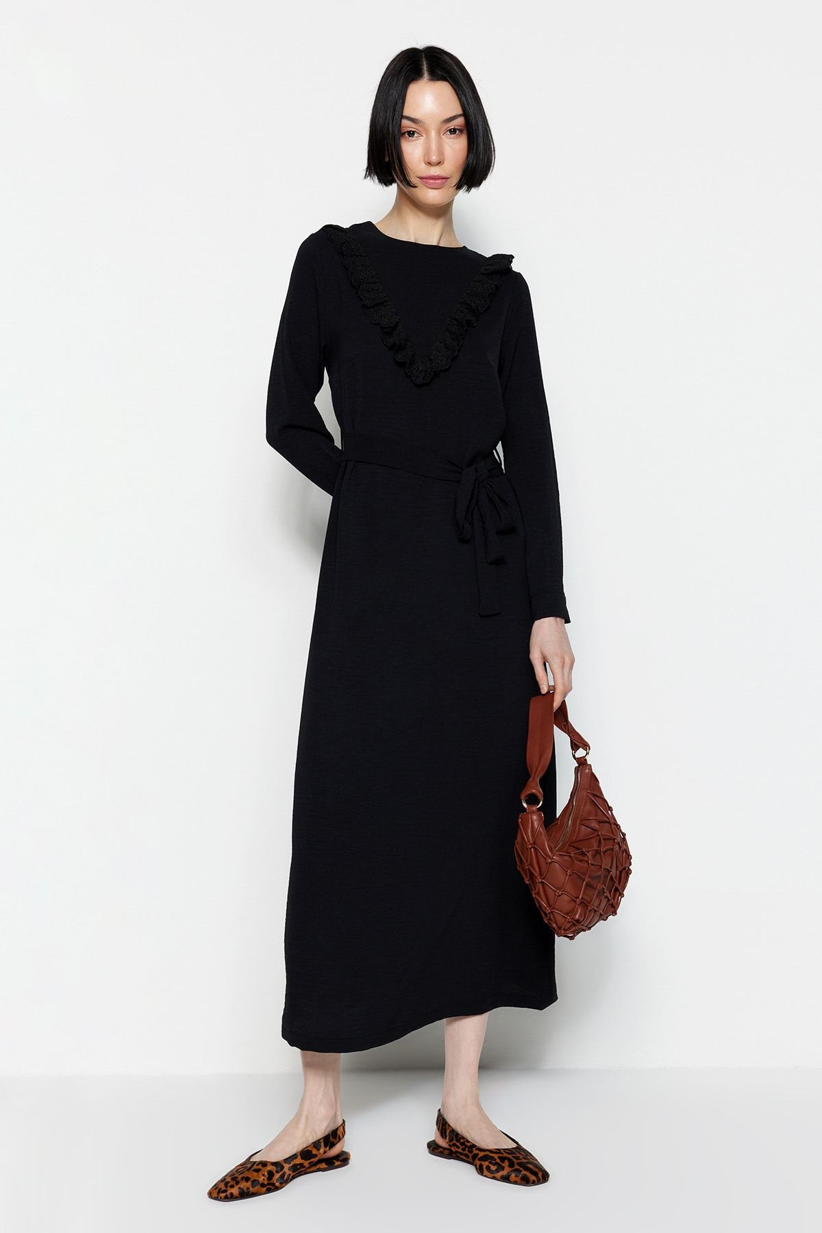 Trendyol Modest Kleid Schwarz A-Linie