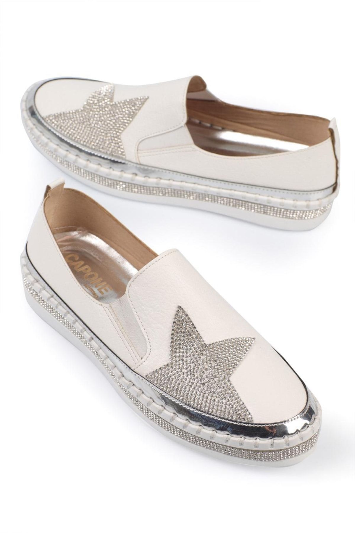 Capone Outfitters Capone Yuvarlak Burunlu Taşlı Yıldız Desenli Topuk Taş Detaylı Metalik Kadın Loafer
