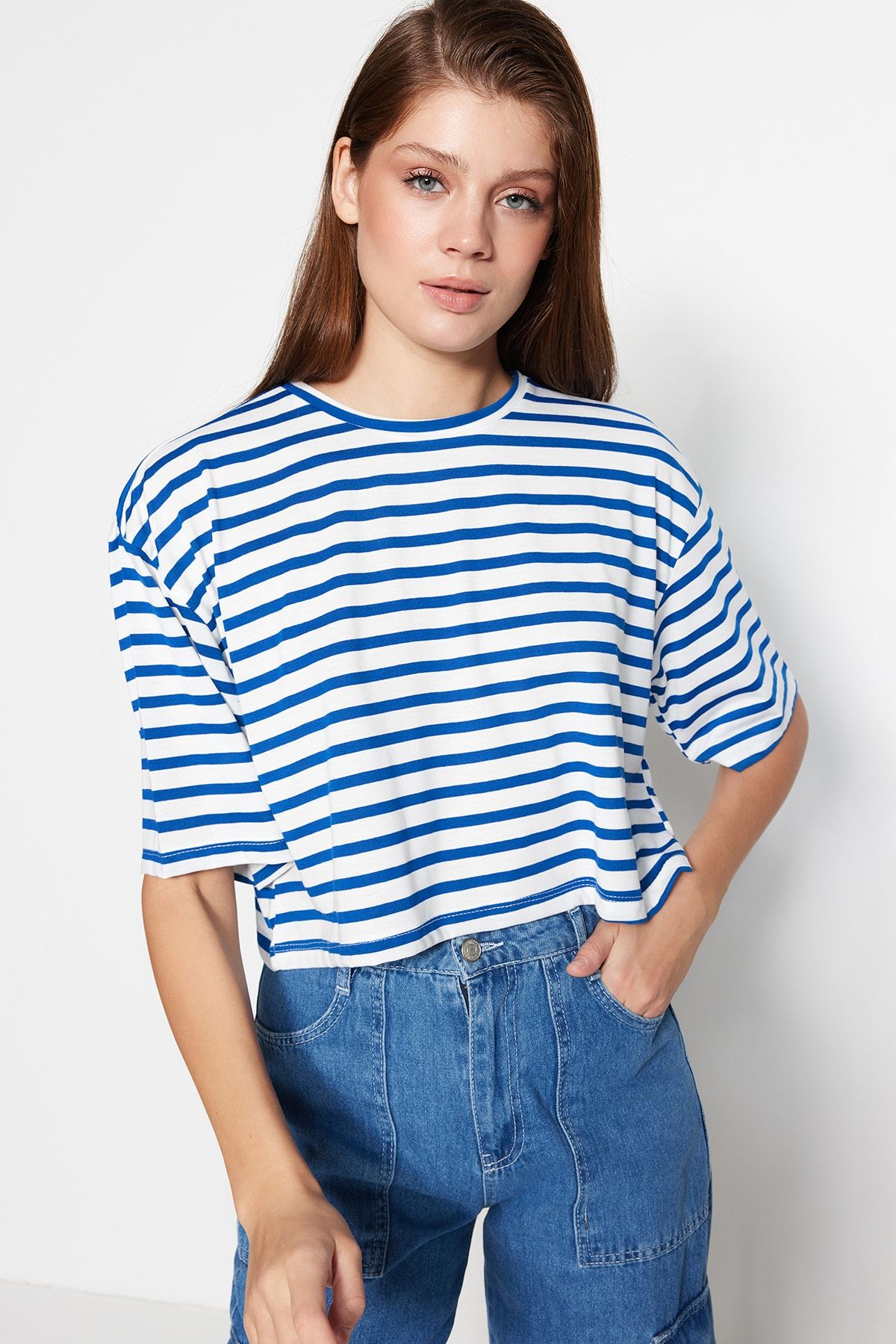 Trendyol Collection T-Shirt Dunkelblau Relaxed Fit