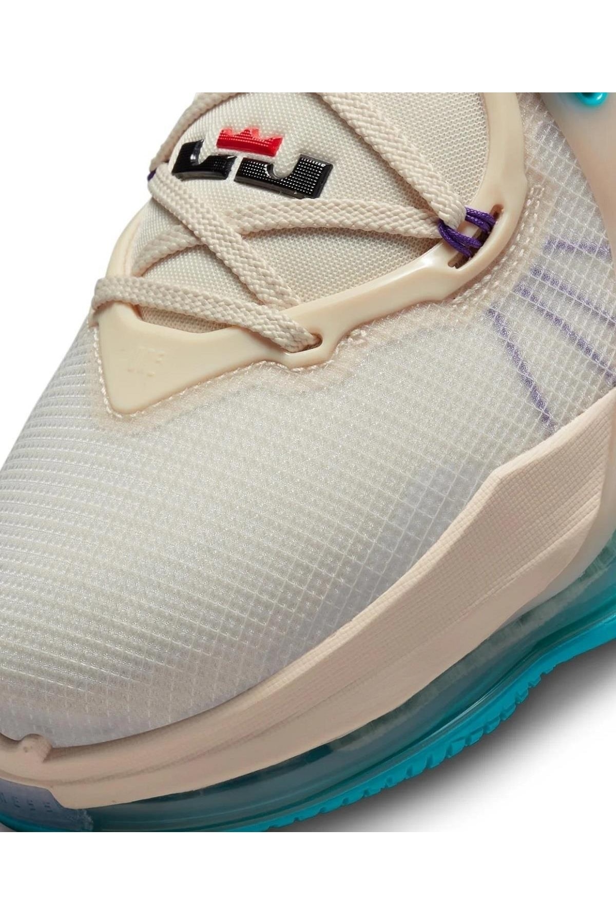 lebron taç logosu duvar kağıdı