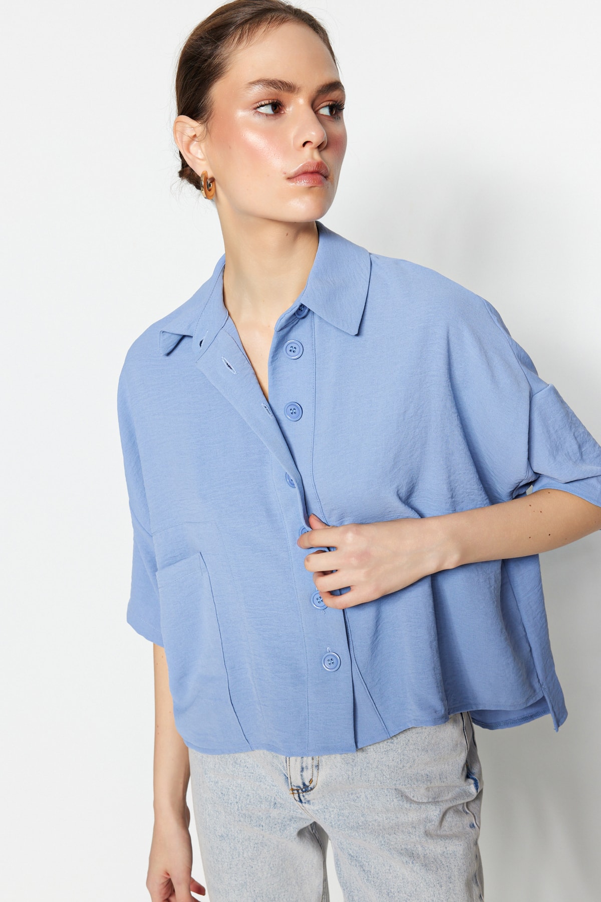 پیراهن کوتاه گشاد یقه مردانه جیب دار مدل آستین سه ربع ساده زنانه ترندیول میلا TrendyolMilla (ساخت ترکیه)