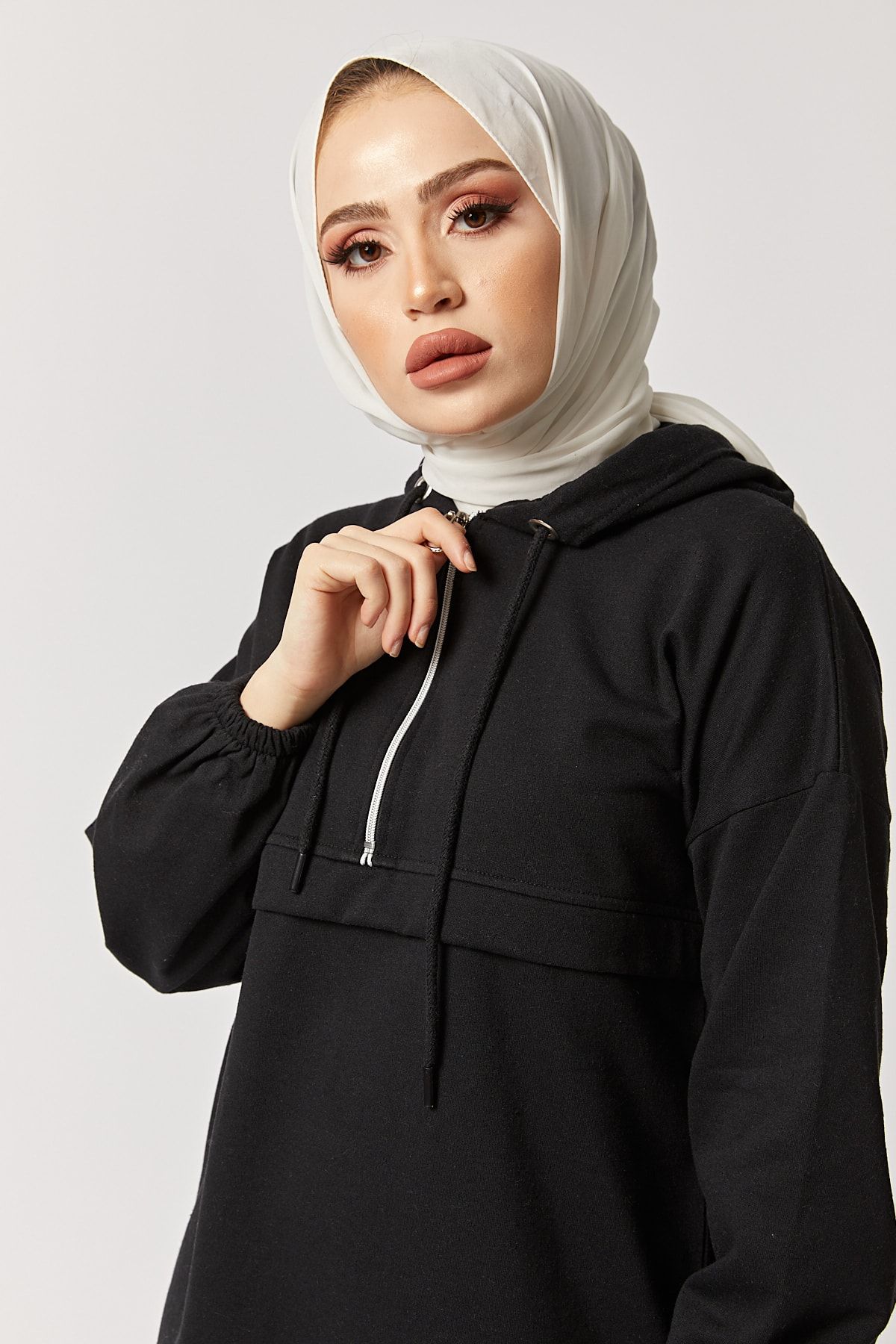 festmoda-بدلة رياضية مزدوجة نصف سحاب للسيدات باللون الأسود 8