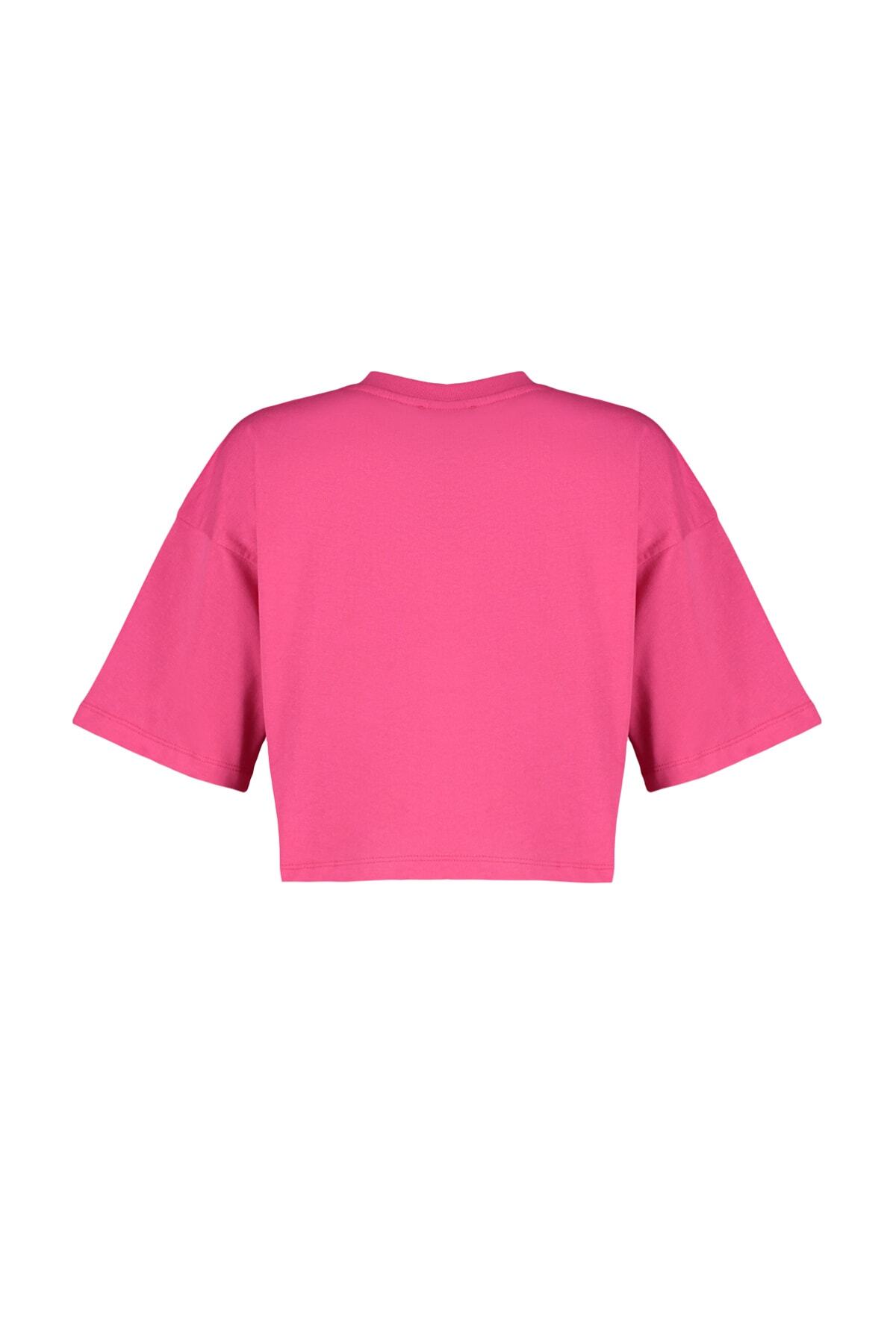 Trendyolmilla  Fuşya Relaxed/Rahat Kalıp %100 Kalın Pamuklu Crop Örme T-Shirt TWOSS23TS00038 - Görsel 8