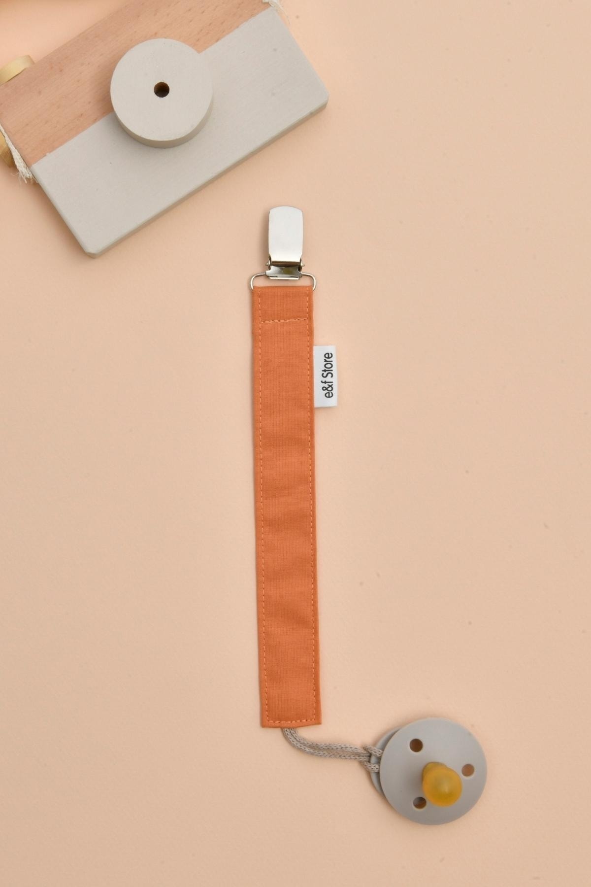 e&f Store 3'lü Emzik Askısı Seti - %100 Pamuk Kumaş - Lila Mint Yeşili Somon - 3'lü Emzik Zinciri Seti fotoğrafı 4 (önizleme)