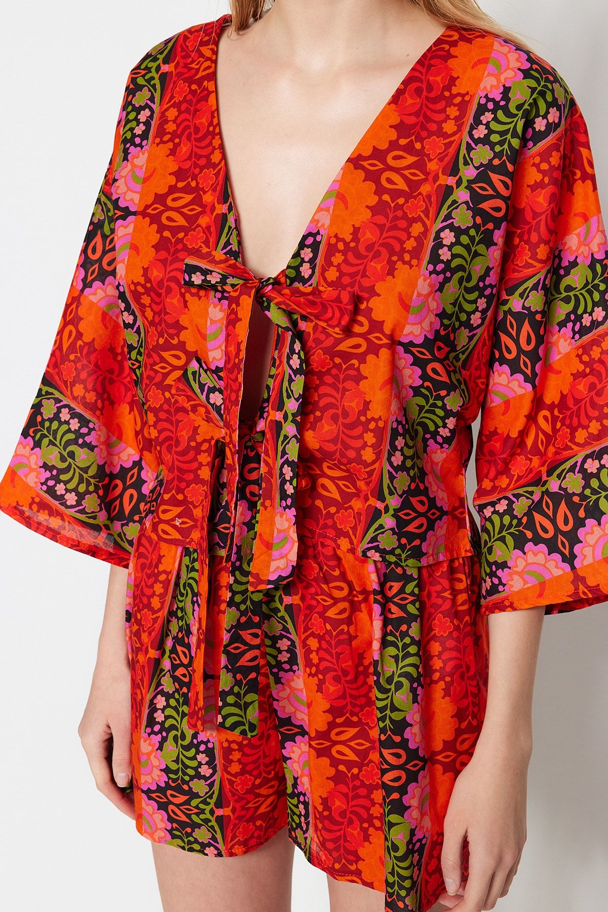 Trendyol Collection-Floral Pattern Woven Tie-Up 100% Cotton Blouse Shorts Set 4