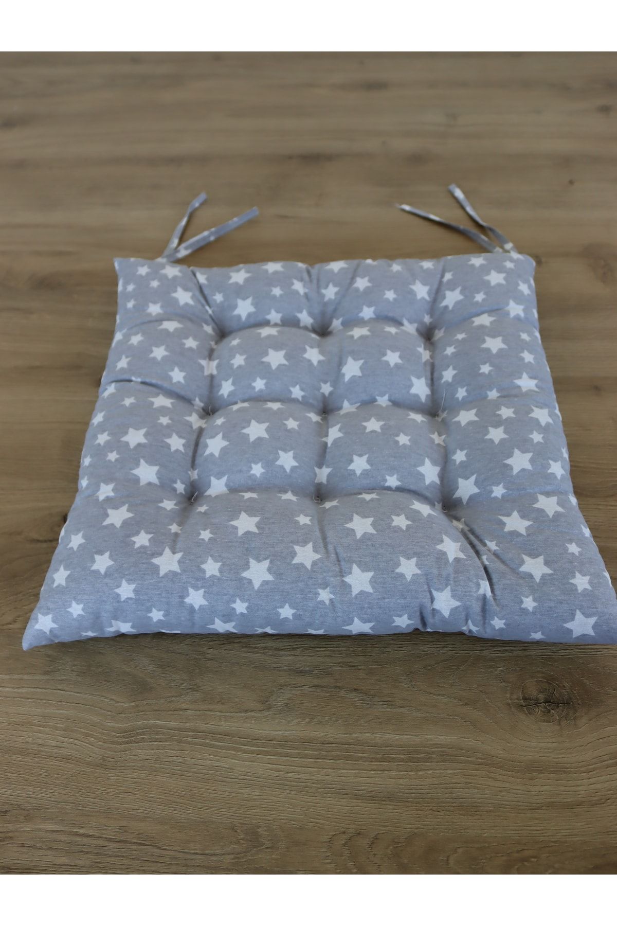 Grey chair on sale cushions
