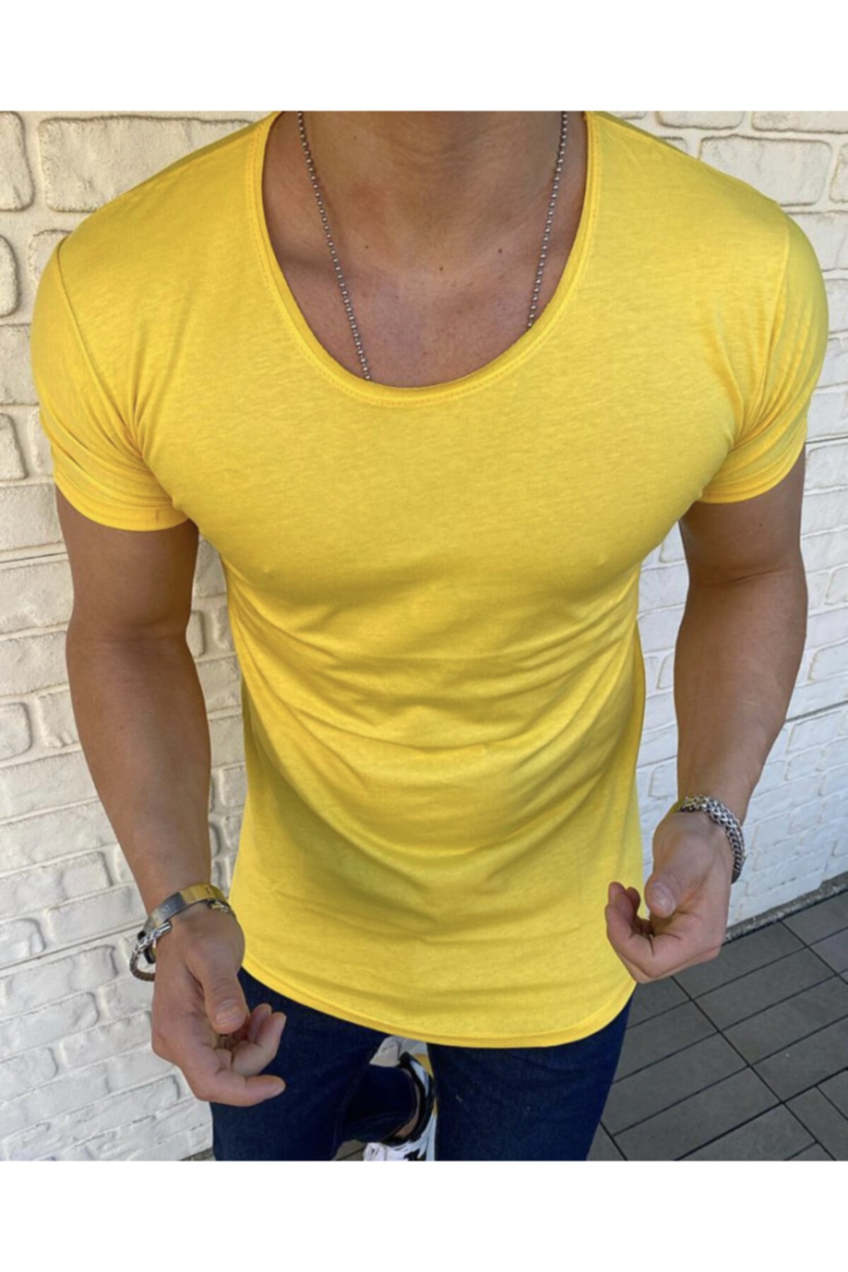 Erkek Oval Yaka Tişört Açık Yaka Likralı Slim Fit T-shirt Sarı Vr044
