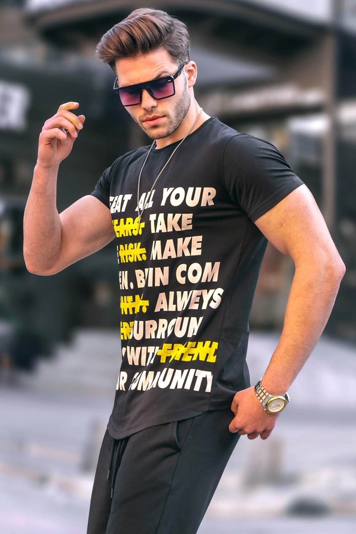 Madmext T-Shirt Schwarz Regular Fit Fast ausverkauft