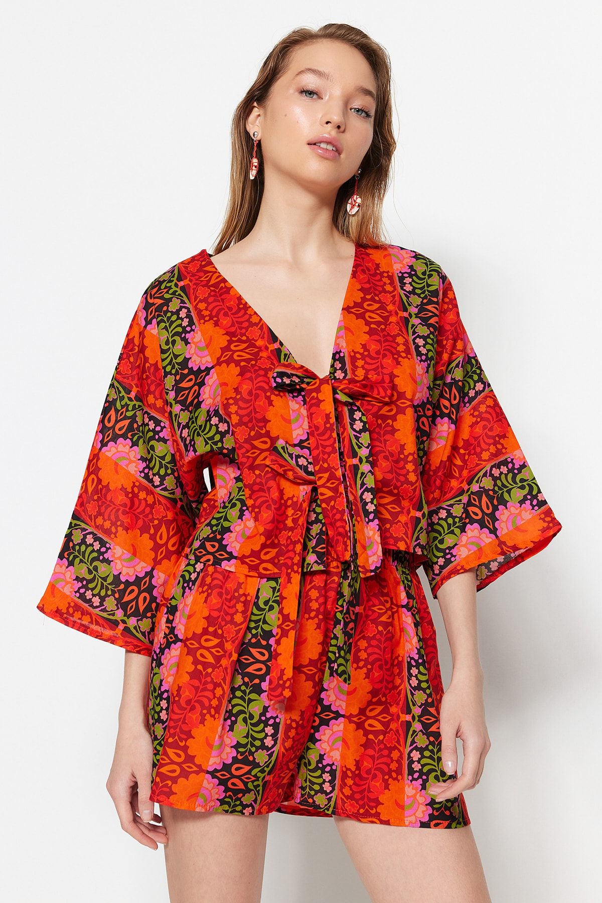 Trendyol Collection-Floral Pattern Woven Tie-Up 100% Cotton Blouse Shorts Set 3