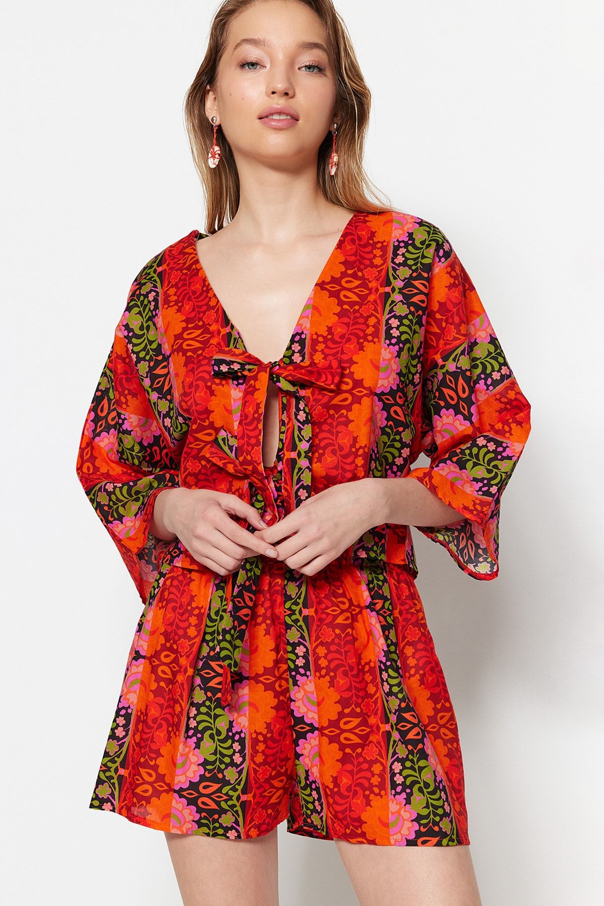Trendyol Collection-Floral Pattern Woven Tie-Up 100% Cotton Blouse Shorts Set 2