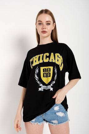 Kadın Siyah Chıcago 1980 Baskılı Oversize T-shirt TS-CHG1980