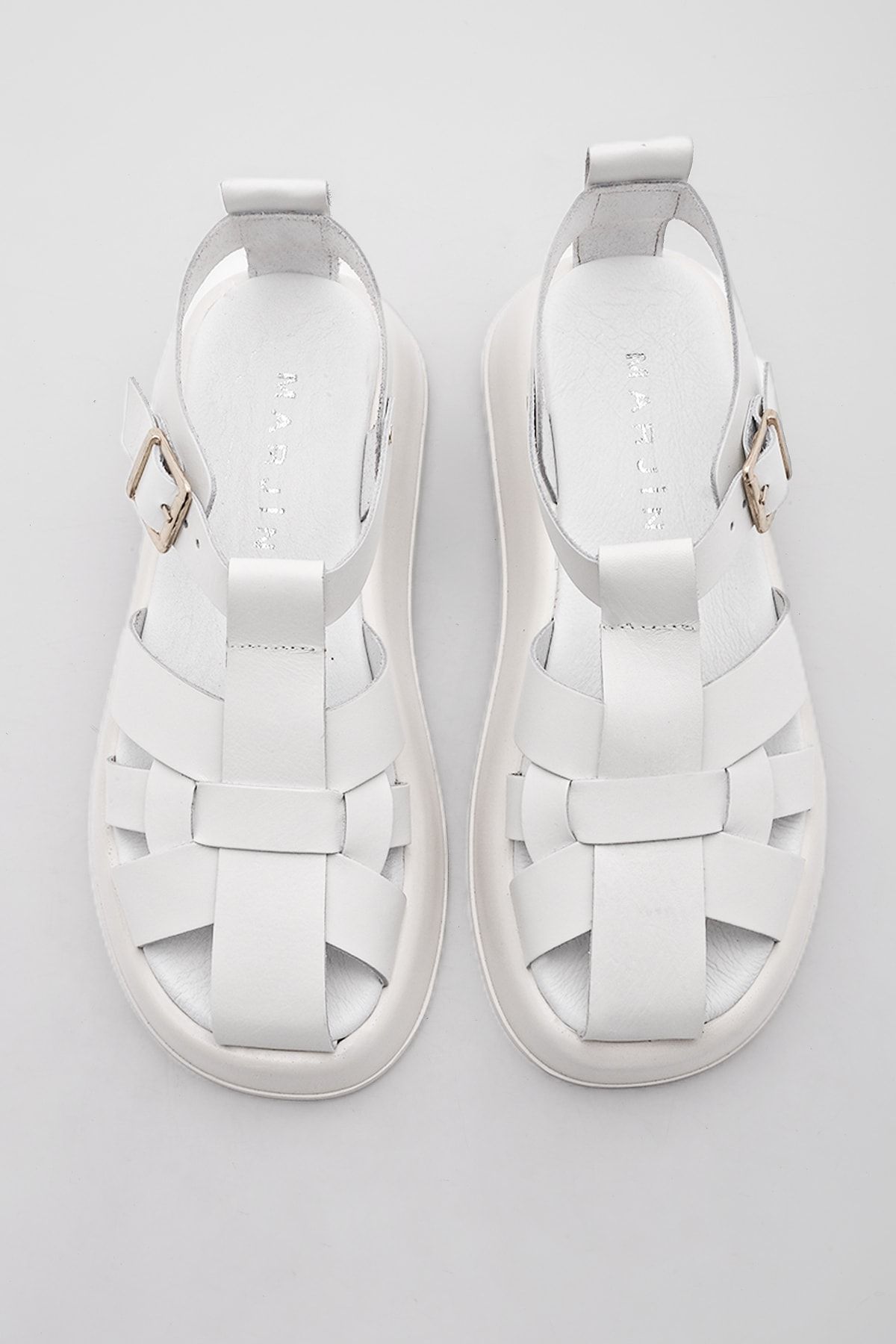 We Tested Walking Sandals and Talked to Podiatrists to Find the Best  Walking Sandals