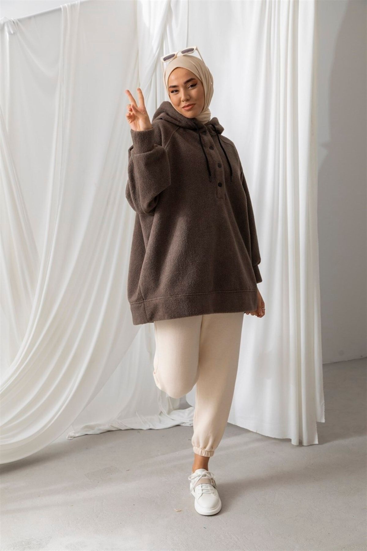Oversize Çıt Çıt Düğmeli Kahve Sweat