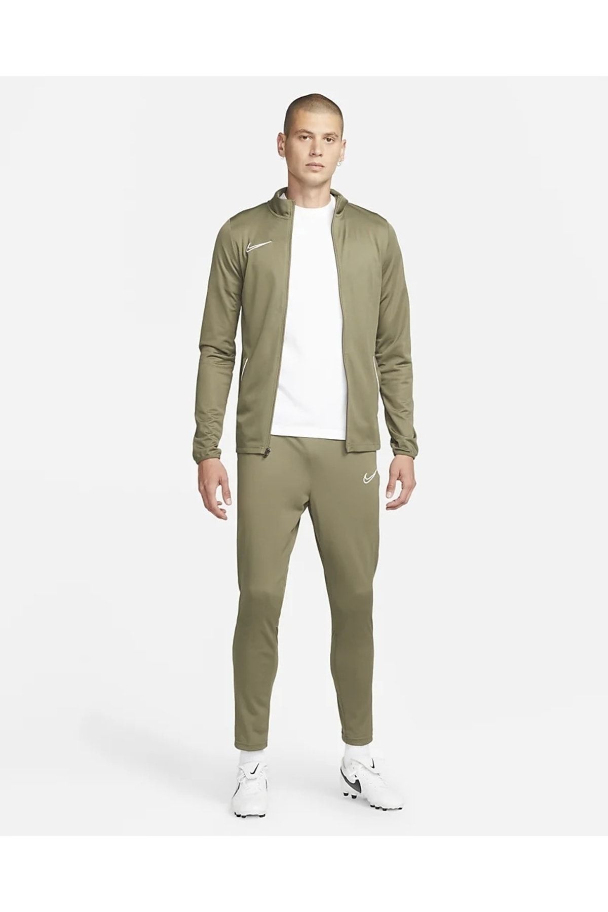 Olive nike discount sweatsuit