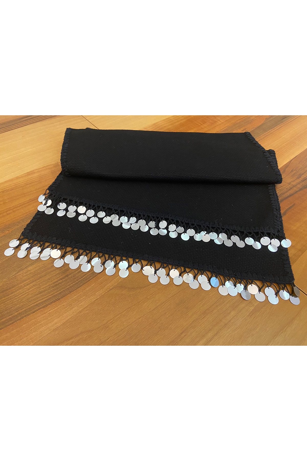 Siyah Gardenya Kumaşından Pullu Runner Masa Örtü 6
