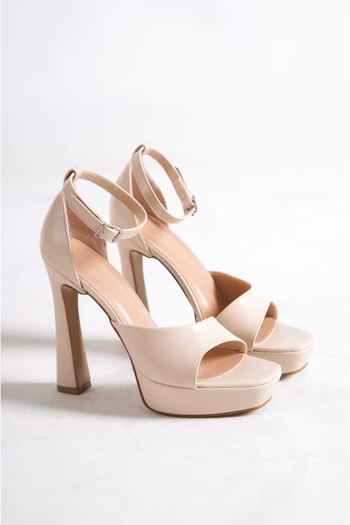 Tacones cklass sales