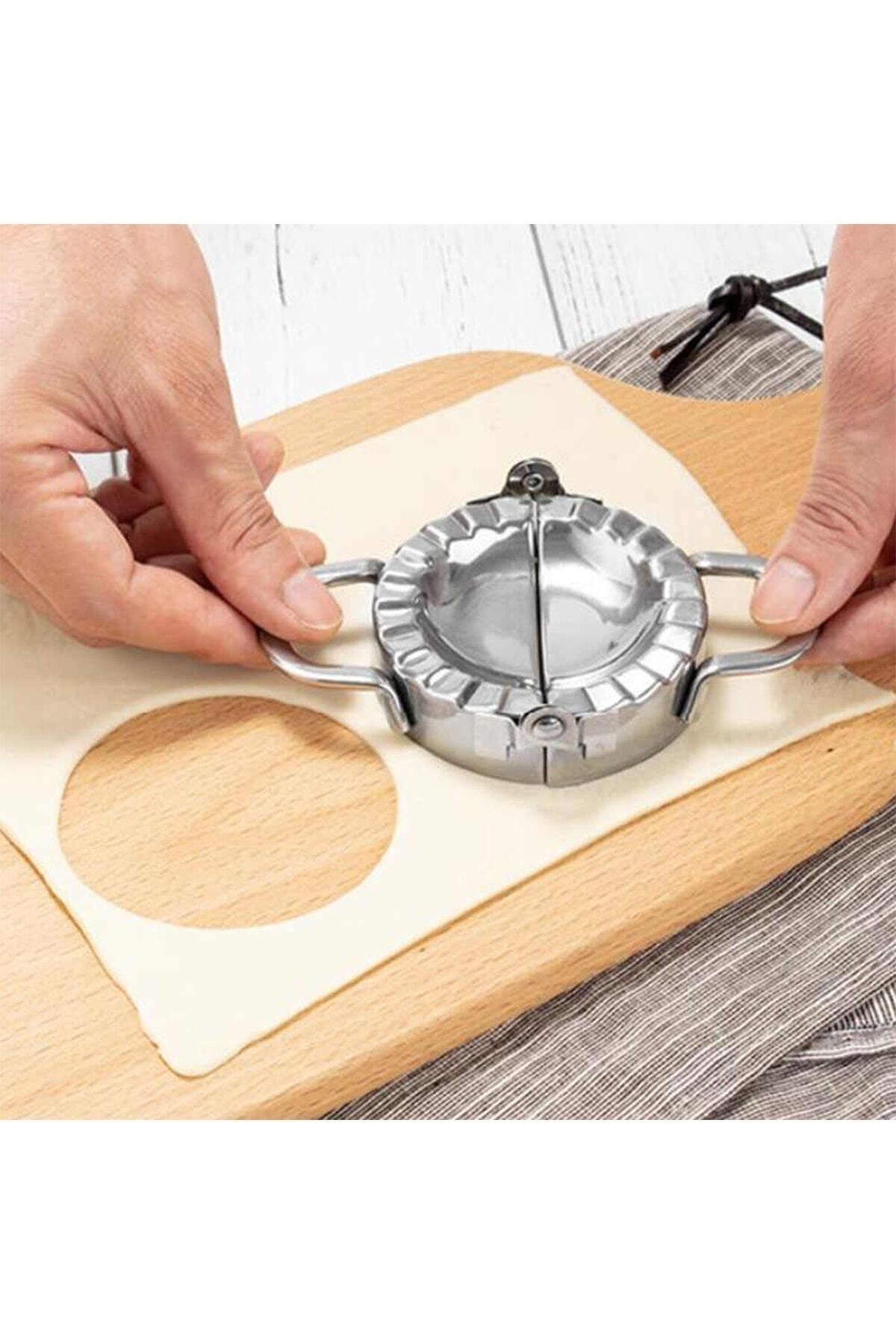 NEWSTORE HOME-Ravioli Cutting and Dough Folding Set of 2 2