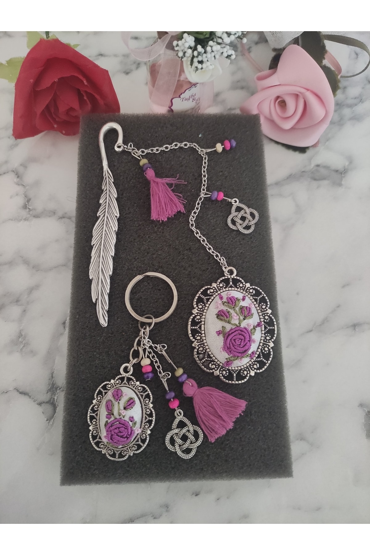 adilstore Kitap Ayracı ve Anahtarlık Set