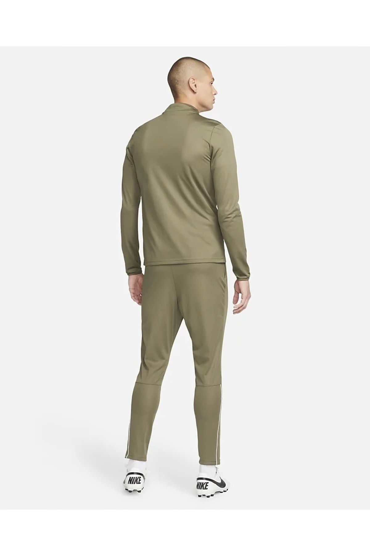 Nike Sweatsuit set Green Trendyol