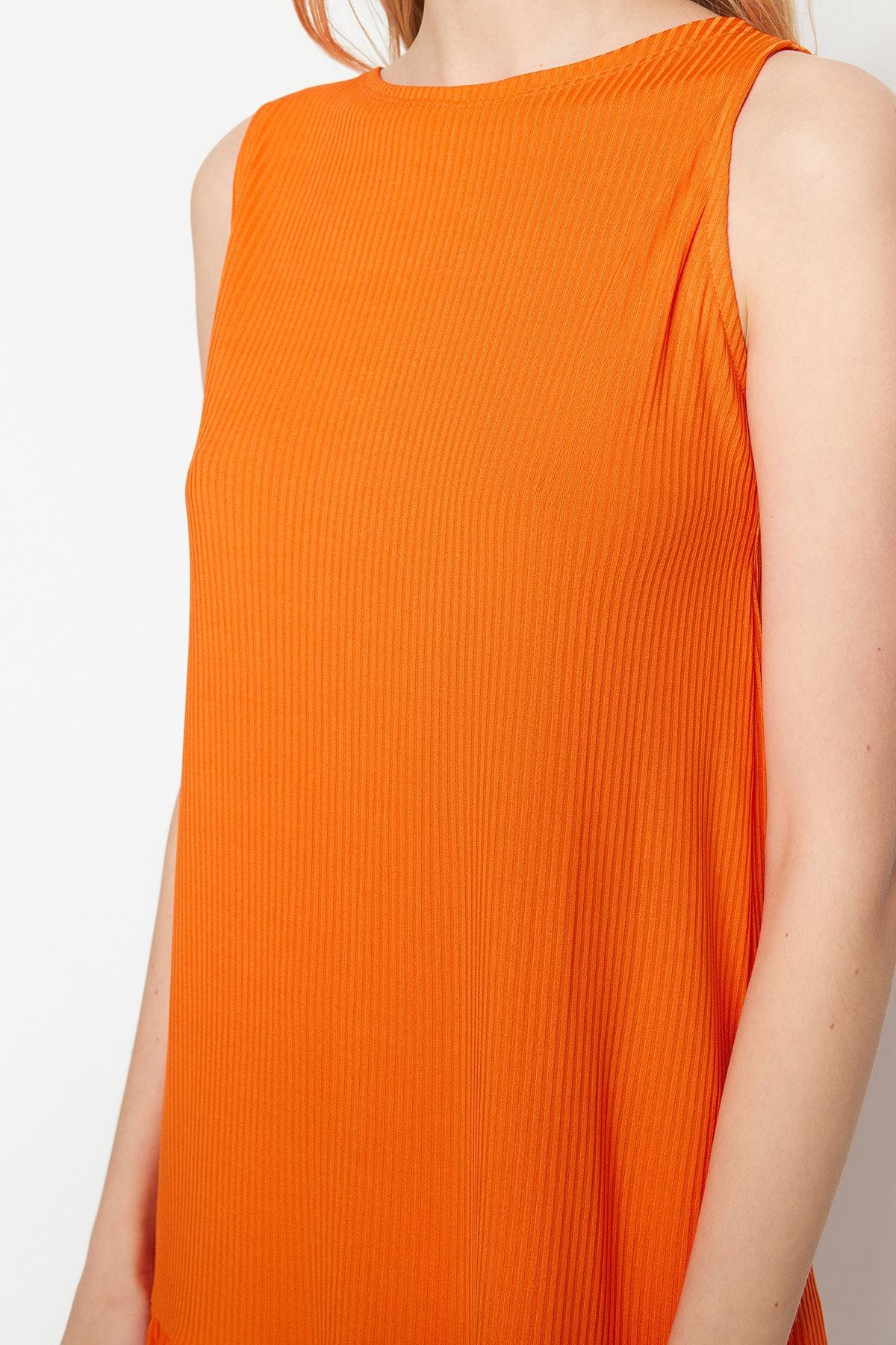 Trendyol Collection-Orangefarbenes Etuikleid mit Volants und geradem, geripptem Mini-Strickkleid mit Nullärmeln TWOSS22EL0794 5