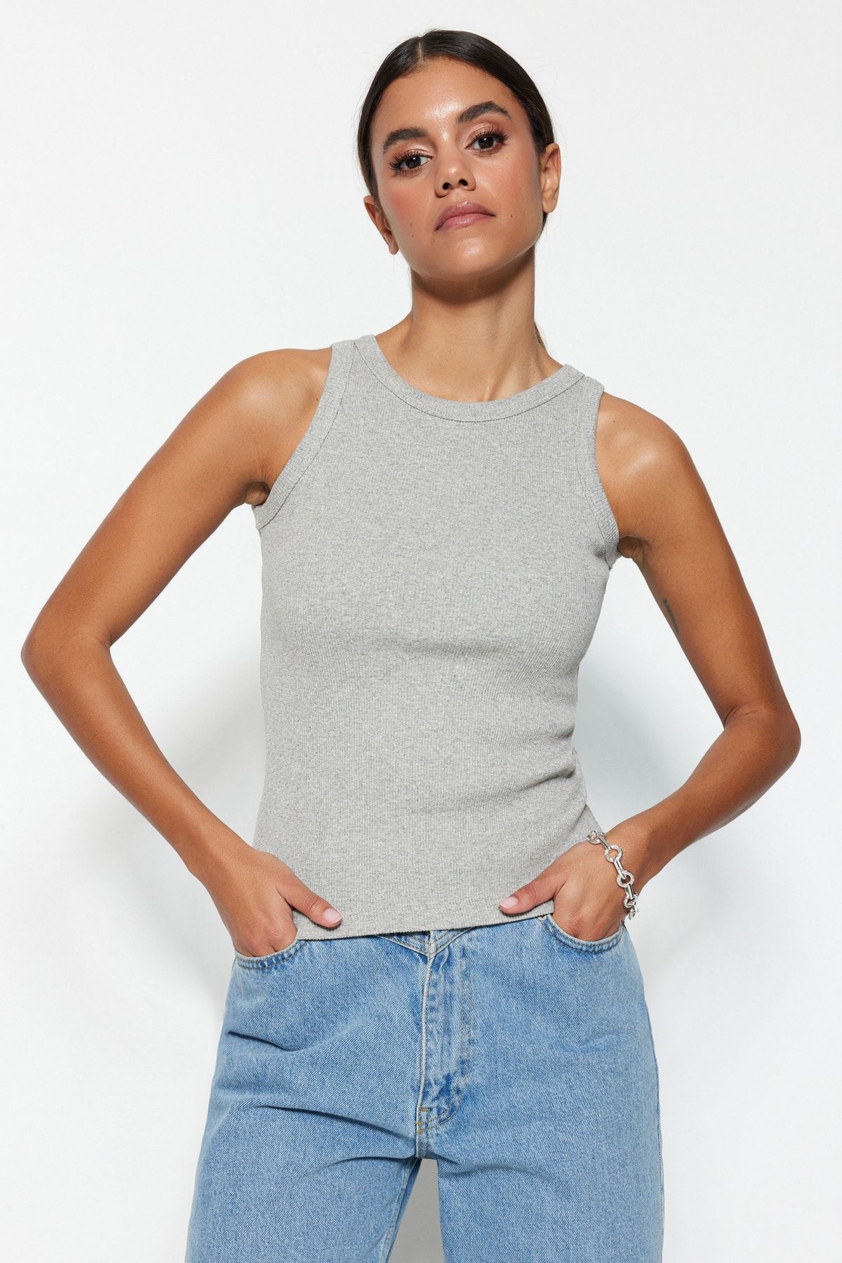 Grey camisole discount