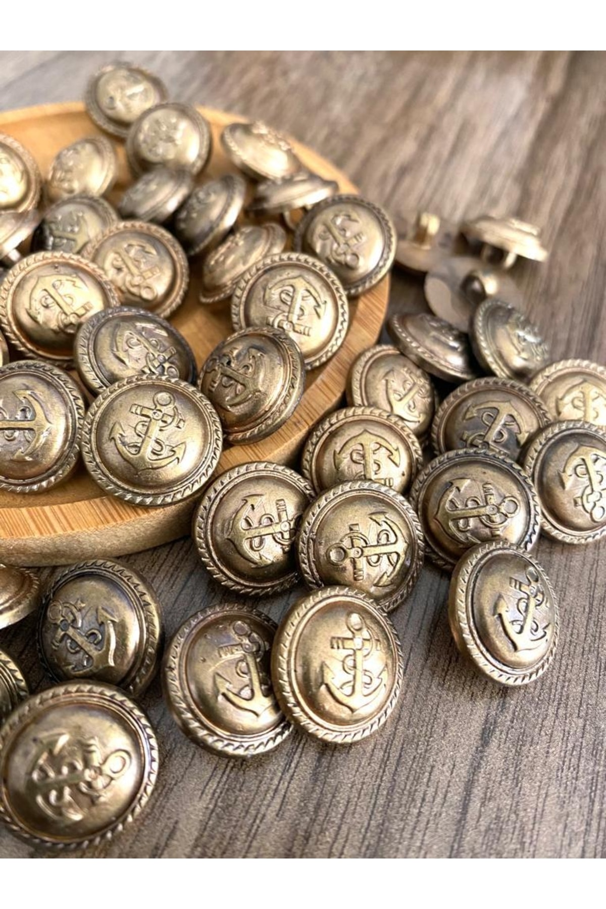 canan dizayn 18 Mm Antik Sarı Ayaklı Çapa Düğme(15 ADET)