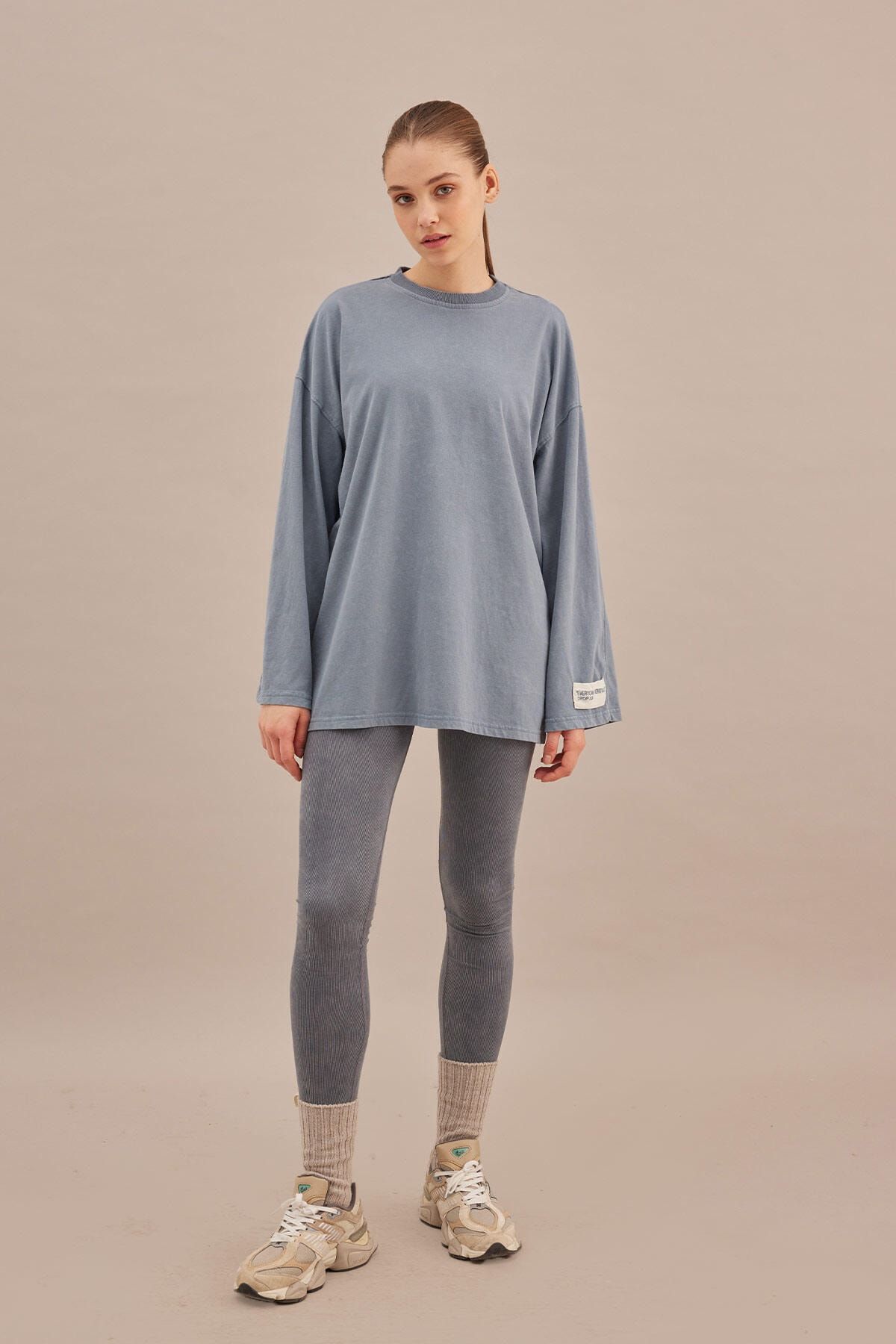 Manuka-Oversize mikina s vybledlým efektem modrá 6