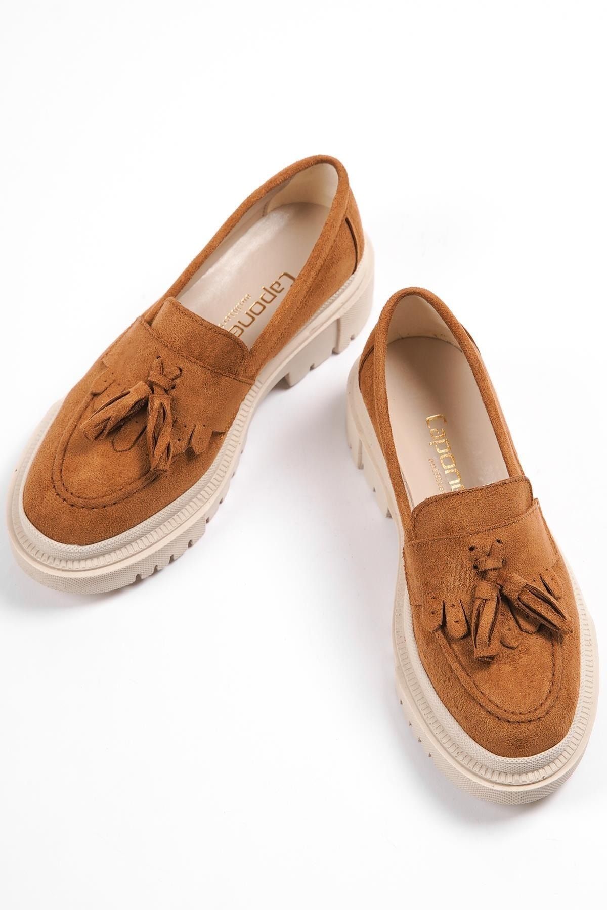 Capone Outfitters Capone Oval Burunlu Püsküllü Trak Tabanlı Süet Kadın Loafer