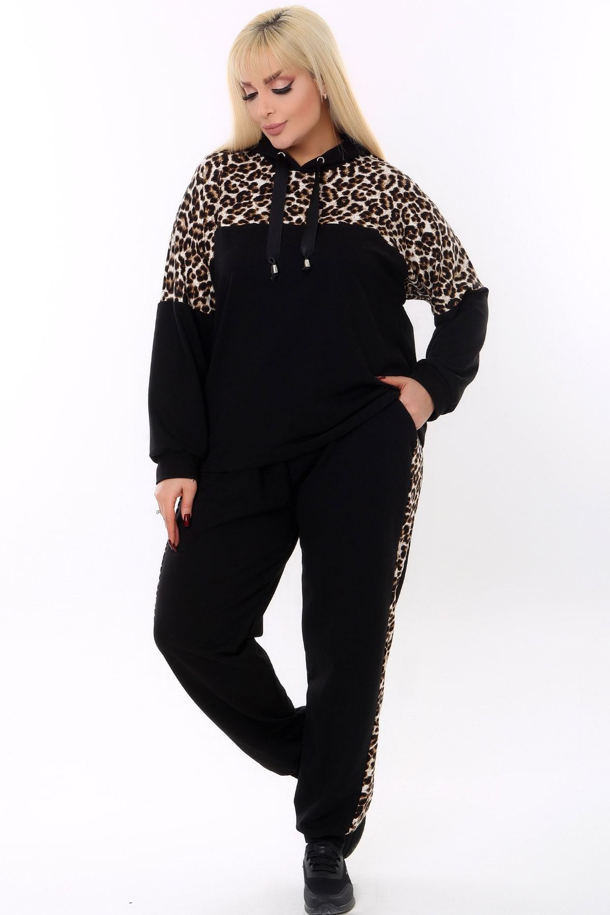 Cheetah best sale print tracksuit