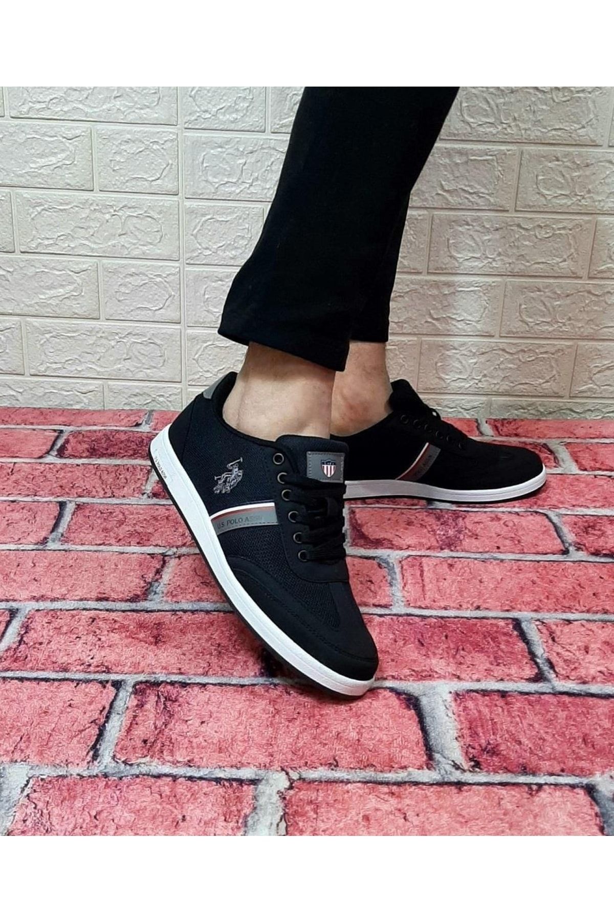 ایالات متحده کفش ورزشی کتانی سیاه و سفید Polo Kares U.S. Polo Assn.