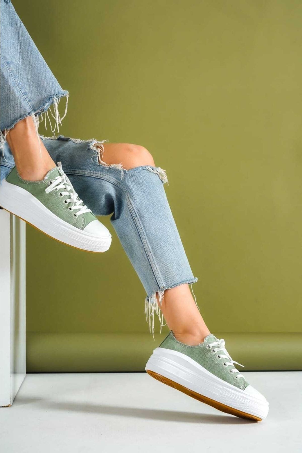 Aqua new arrivals platform sneakers
