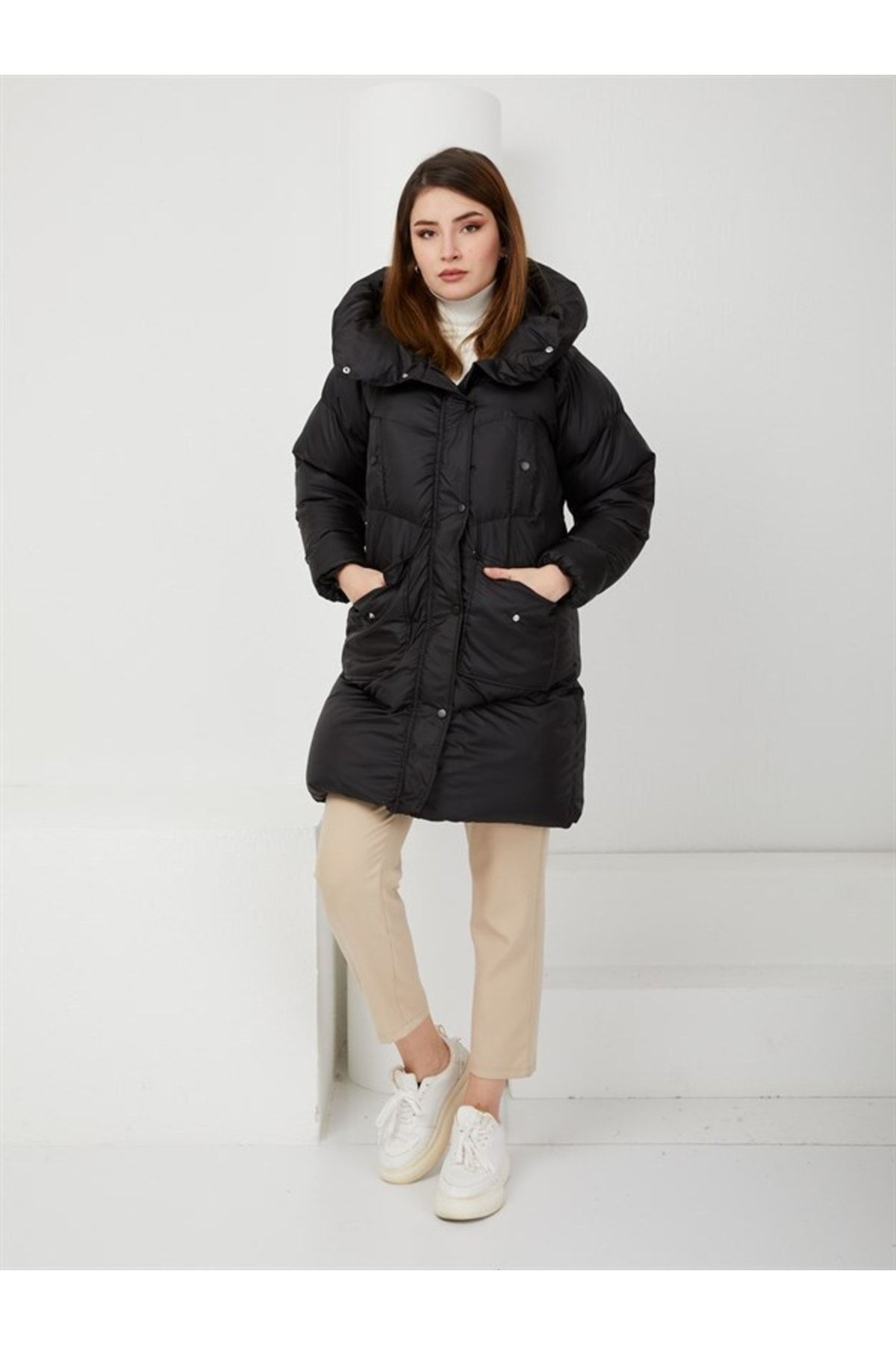 Olcay Winterjacke Schwarz Zweireihig Fast ausverkauft