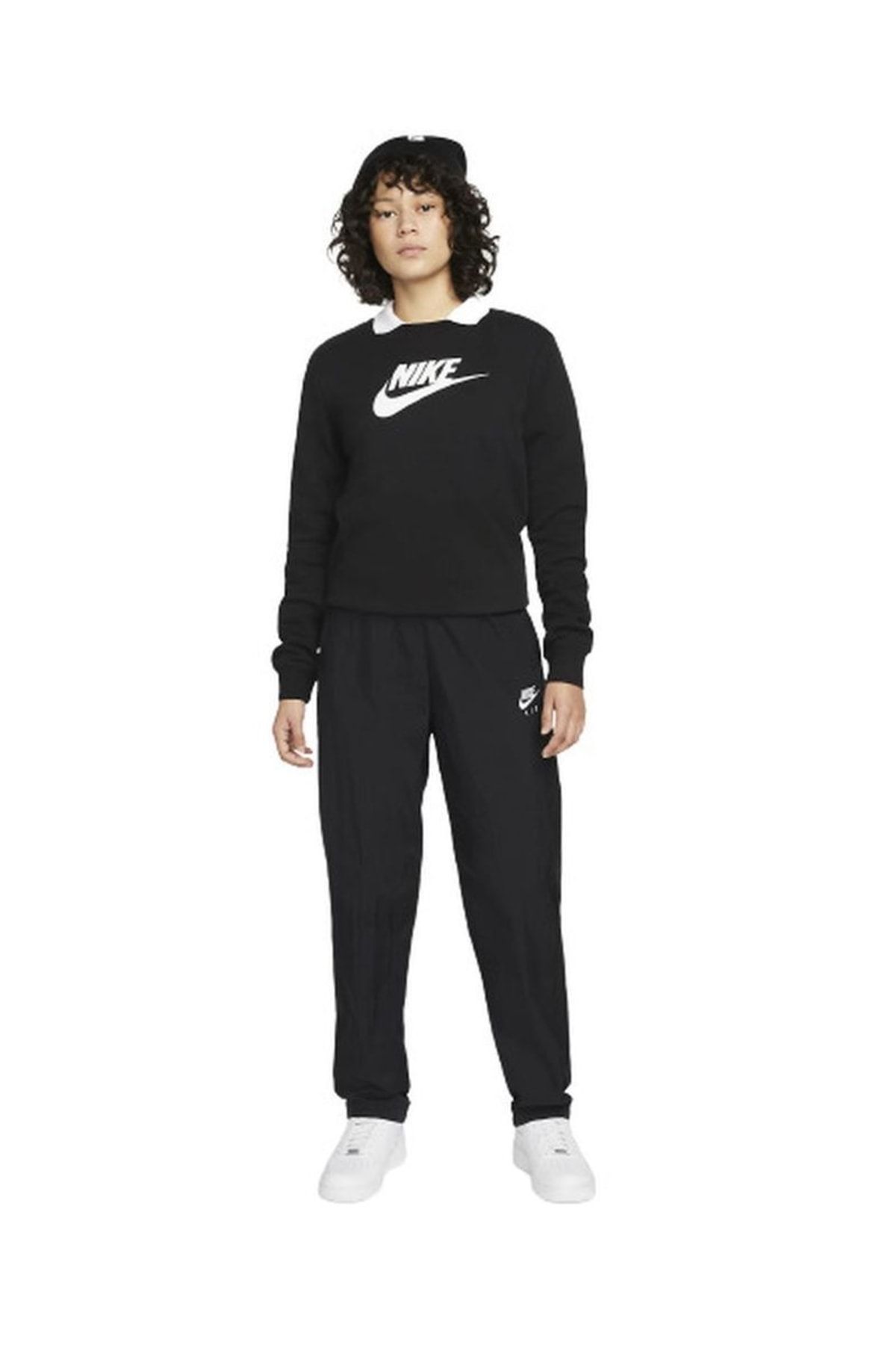 Nike Sports Sweatshirt Black Trendyol