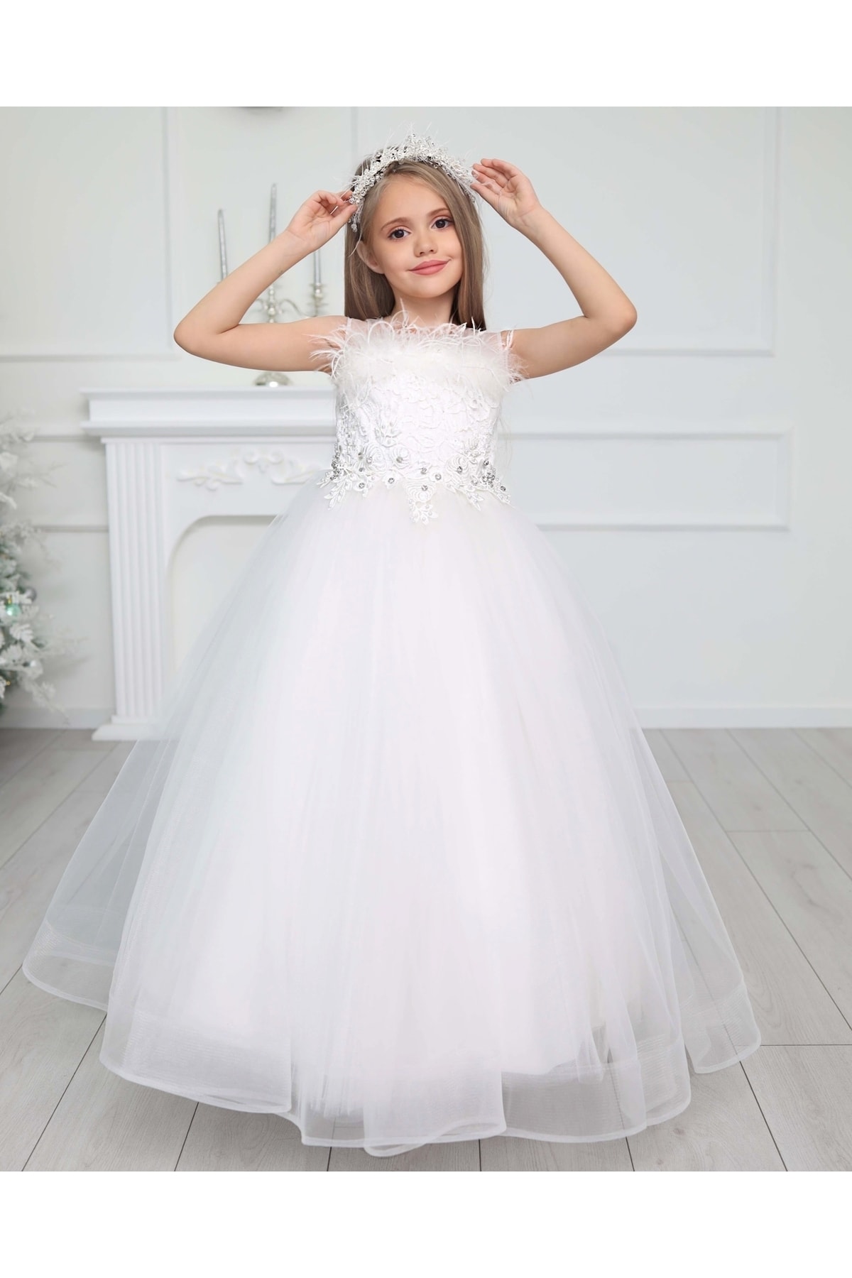 Ladybug Kids Feather Pearl Evening Dress Crown Set of 2
