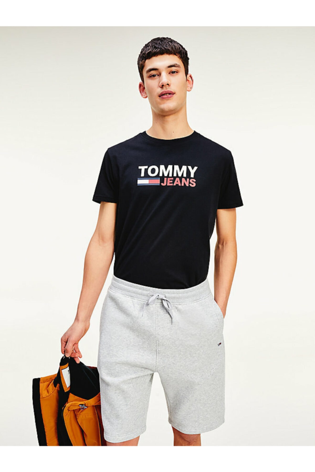 تیشرت تامی هیلفیگر DM0DM07843