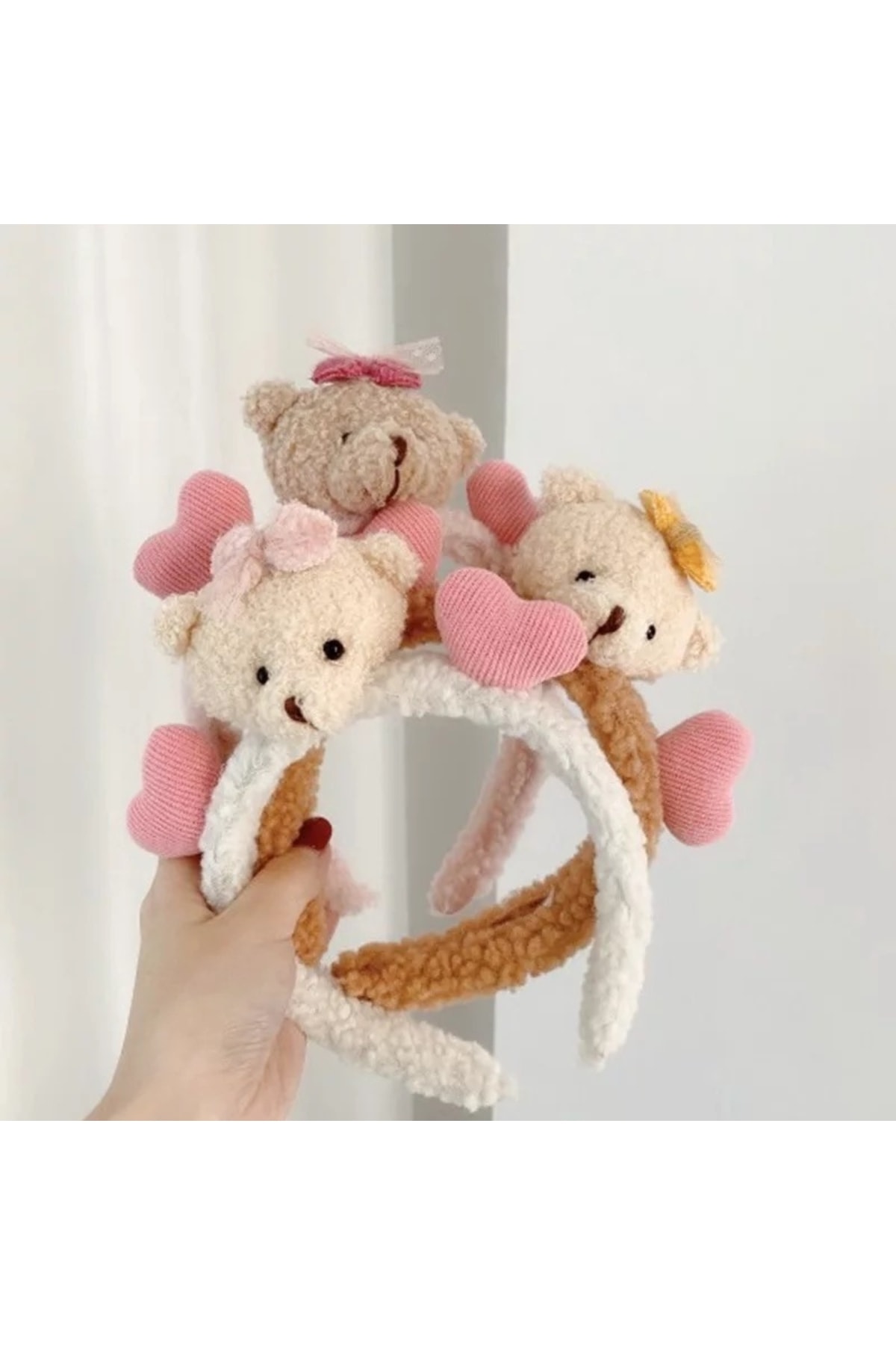 Moda Pofuduk Peluş Oyuncak Ayıcıklı Taç Kadın Çocuk Tacı Ayılı Kalpli Beyaz 3